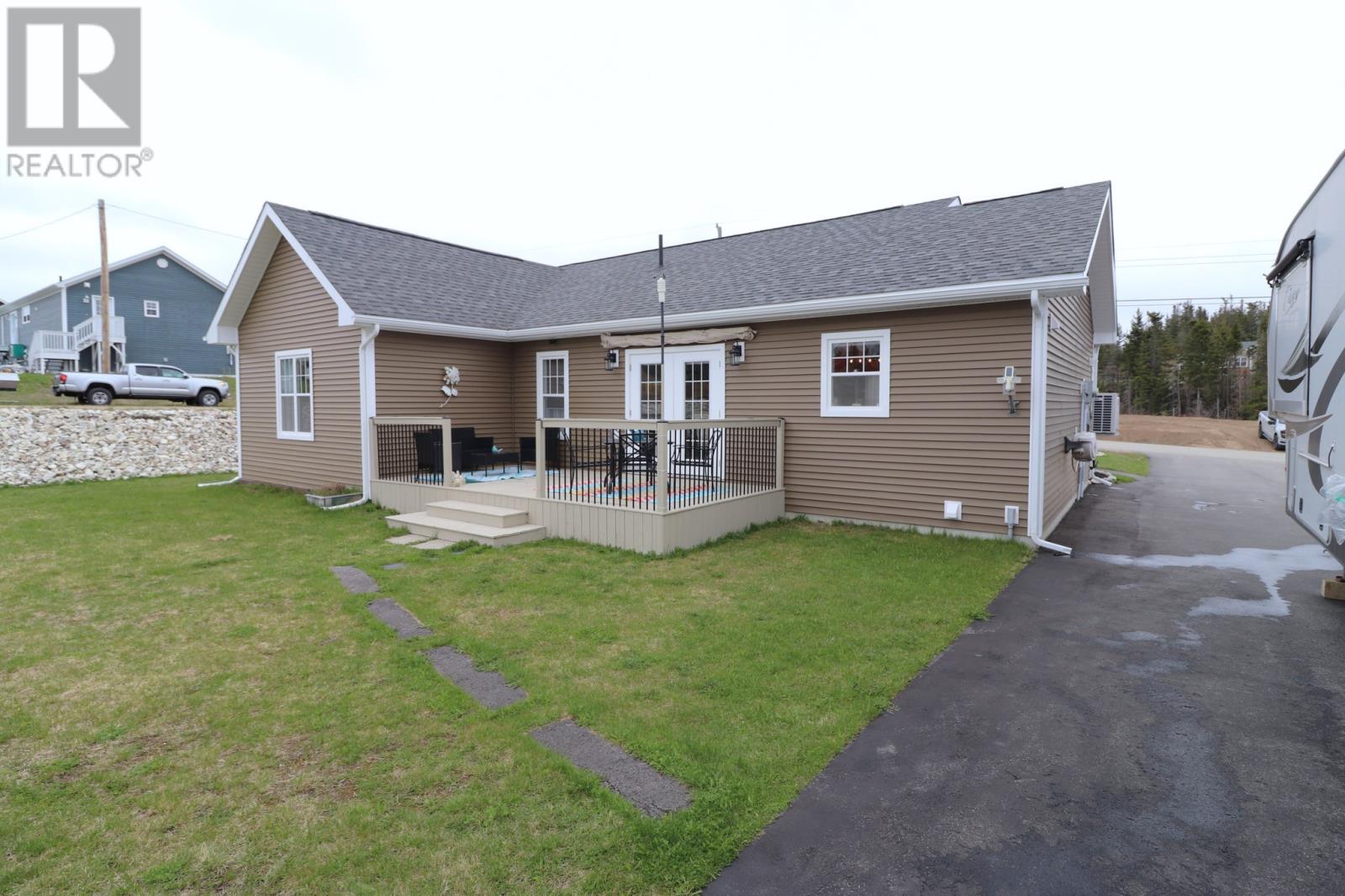 Property at 35 Grace Avenue image 5