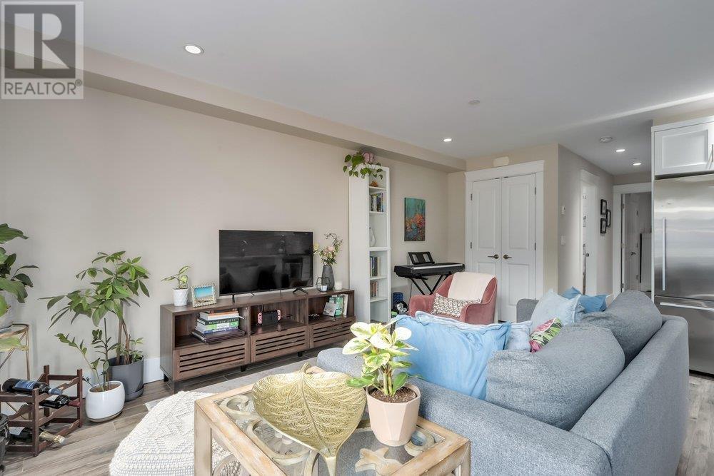 317 W 16th Avenue, Vancouver, British Columbia  V5Y 1Z1 - Photo 11 - R3002176