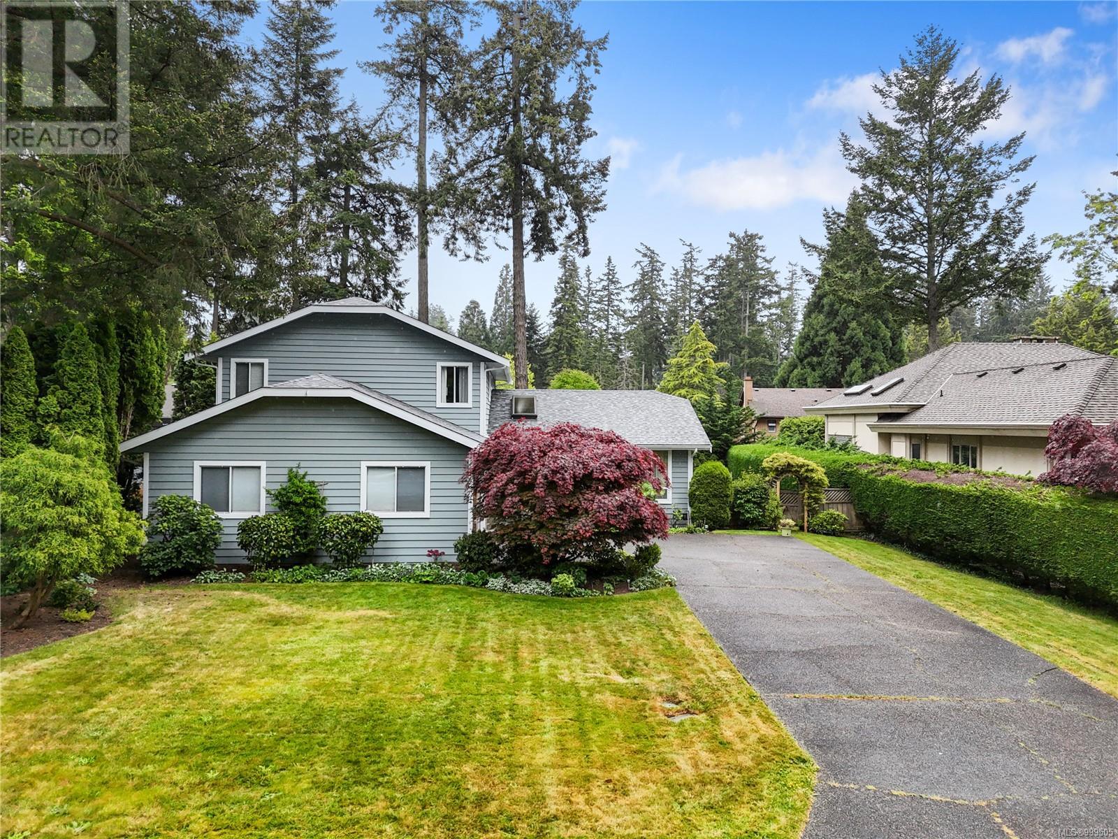 4431 Emily Carr Dr, Saanich, British Columbia
