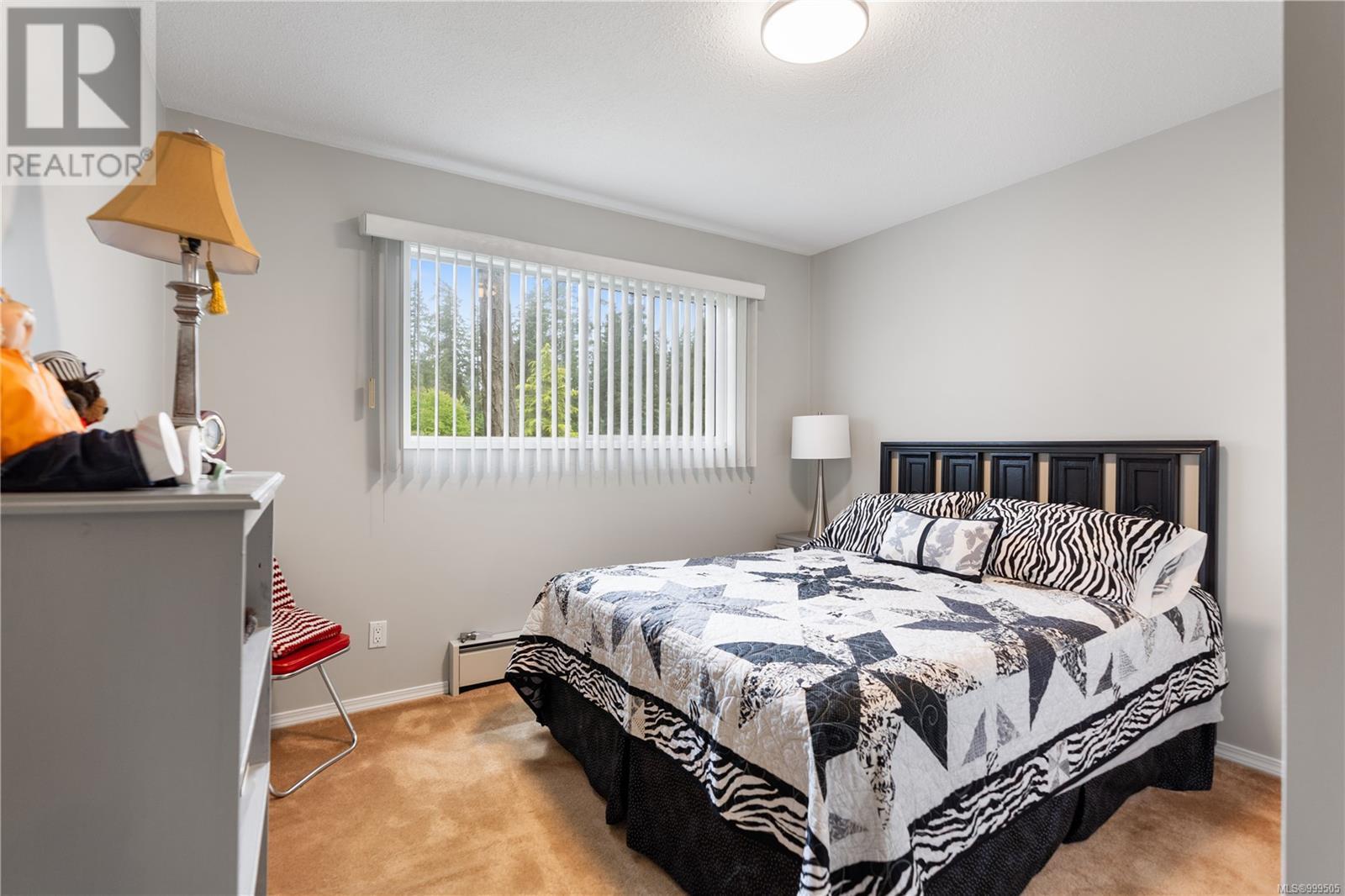 4431 Emily Carr Dr, Saanich, British Columbia  V8X 4M2 - Photo 23 - 999505