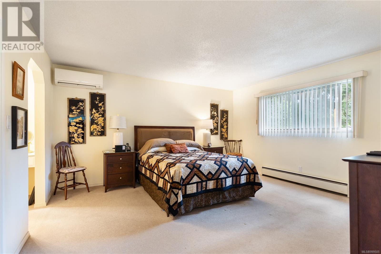 4431 Emily Carr Dr, Saanich, British Columbia  V8X 4M2 - Photo 24 - 999505