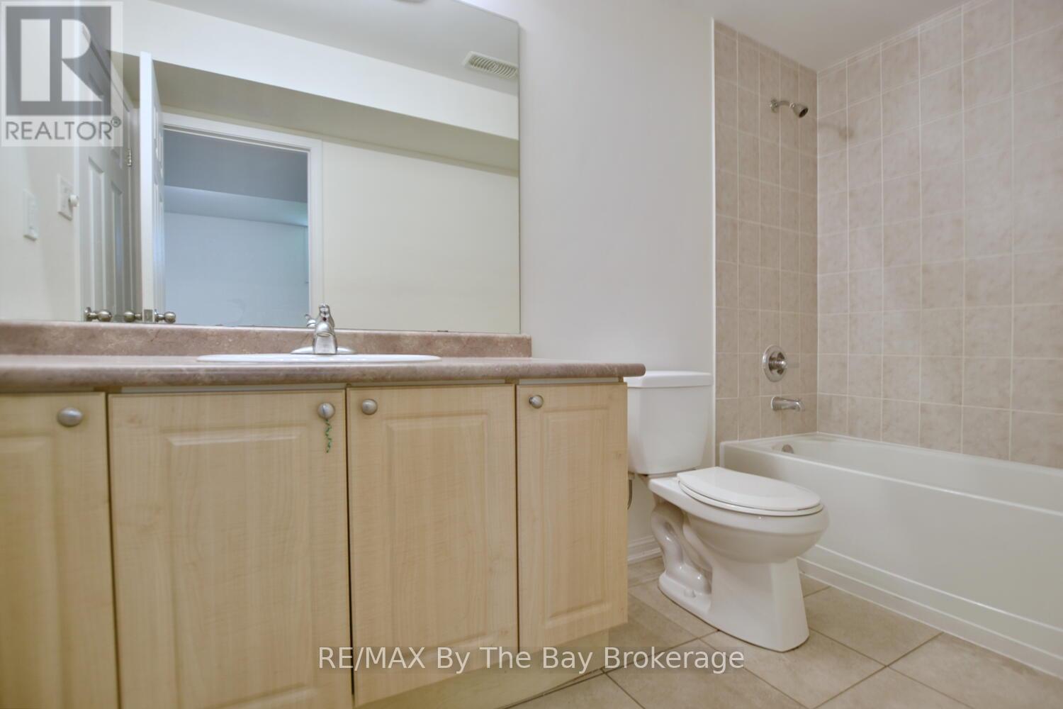 13 Berkshire Avenue, Wasaga Beach, Ontario  L9Z 0G3 - Photo 45 - S12161372