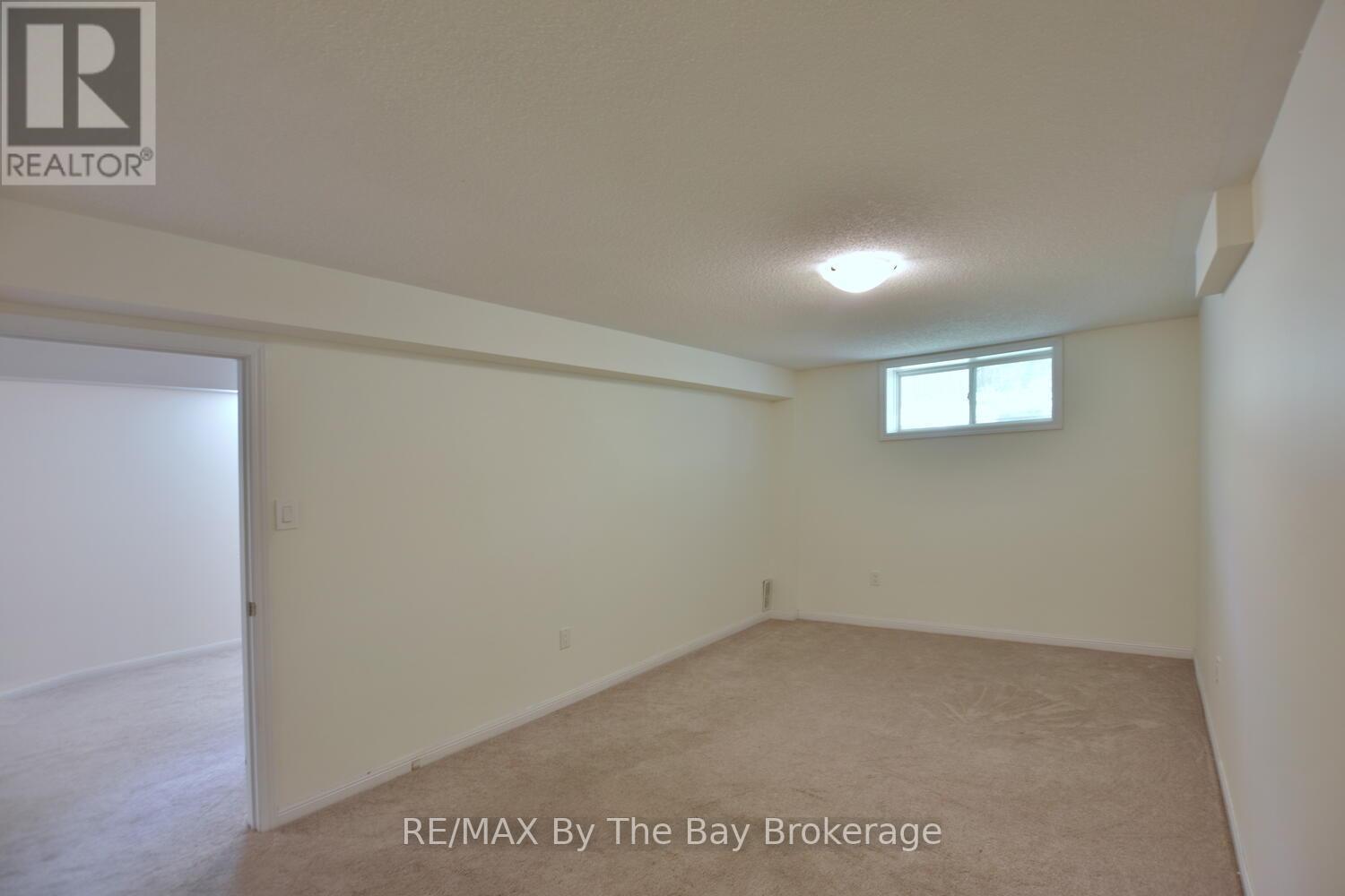 13 Berkshire Avenue, Wasaga Beach, Ontario  L9Z 0G3 - Photo 46 - S12161372
