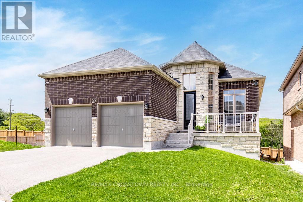 27 Muirfield Drive, Barrie, Ontario  L4N 5S4 - Photo 2 - S12018288