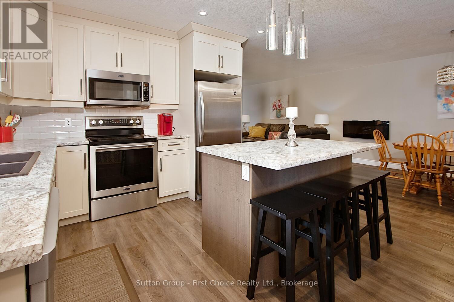 595 Hibernia Street, Stratford, Ontario  N5A 7R6 - Photo 17 - X12161383