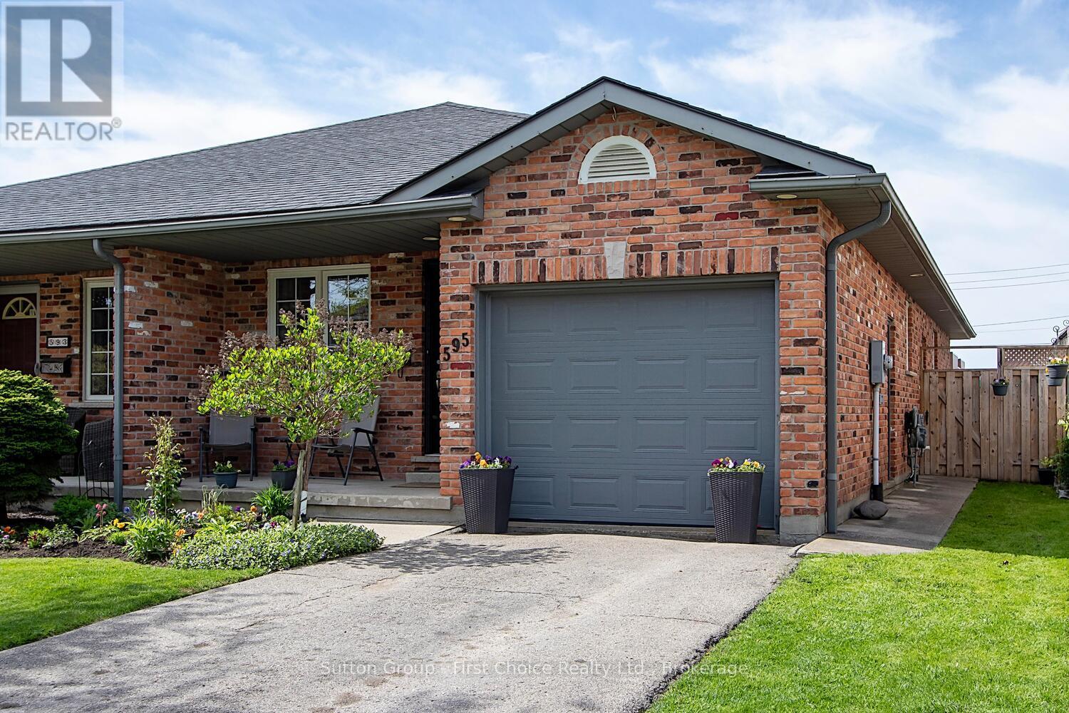 595 Hibernia Street, Stratford, Ontario  N5A 7R6 - Photo 3 - X12161383