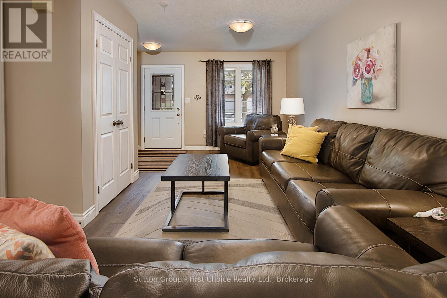 595 Hibernia Street, Stratford, Ontario  N5A 7R6 - Photo 9 - X12161383