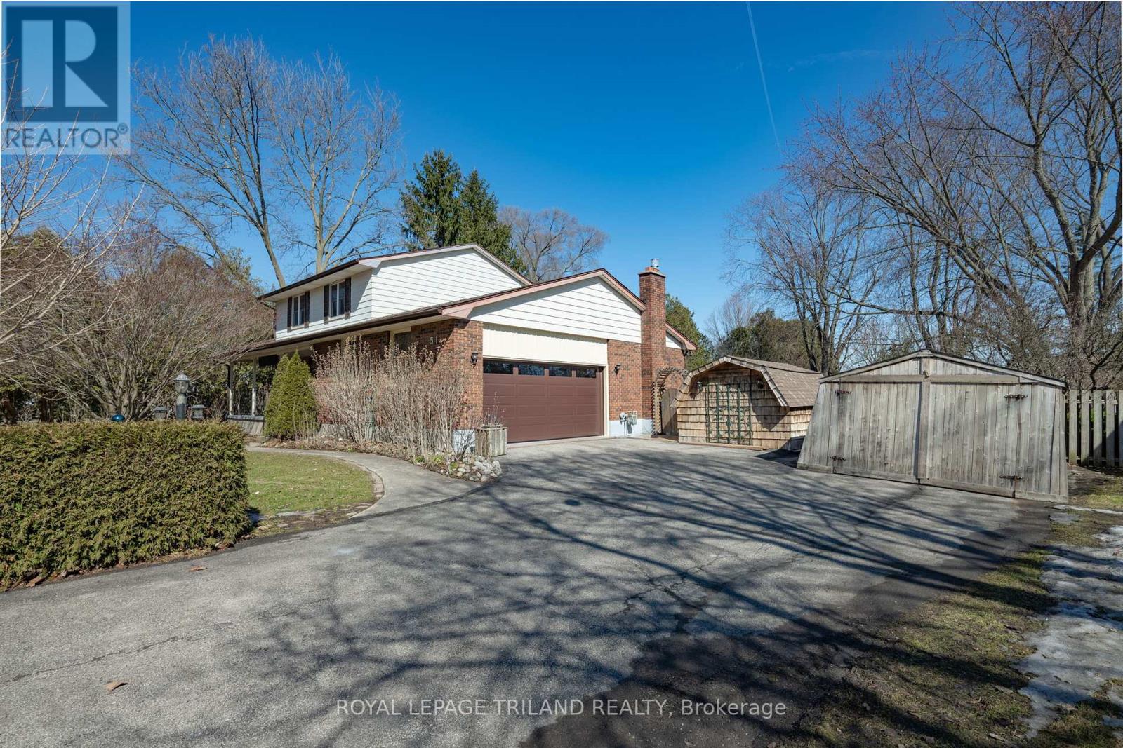 10280 Talbotville Gore Road, Southwold (Talbotville), Ontario  N5P 3T2 - Photo 2 - X12151708