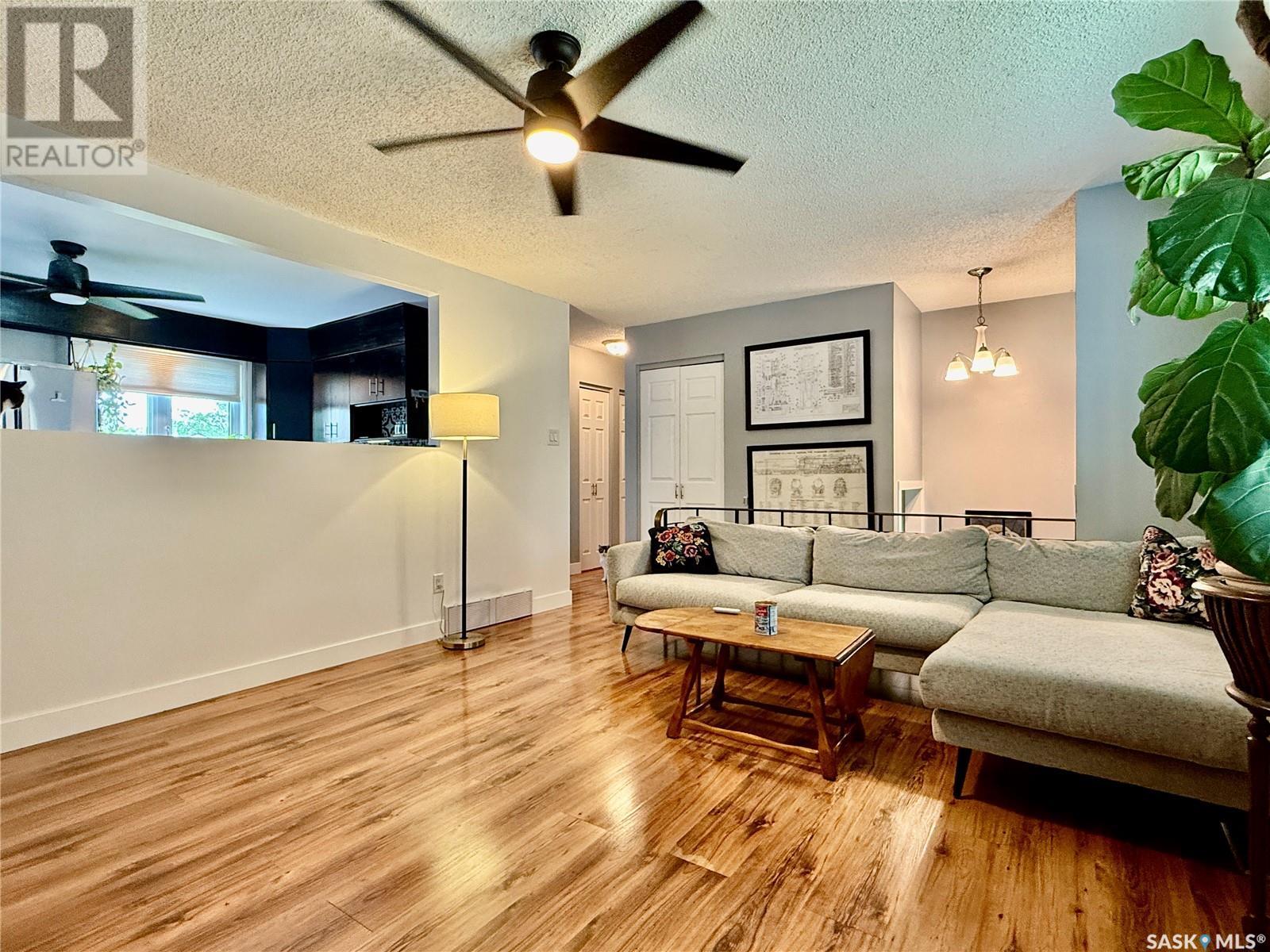 71 Price Crescent, Regina, Saskatchewan  S4R 6R7 - Photo 8 - SK006272