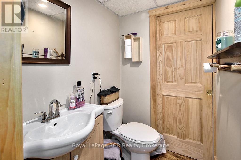 493759 Baptist Church Road, West Grey, Ontario  N0C 1K0 - Photo 43 - X12033519