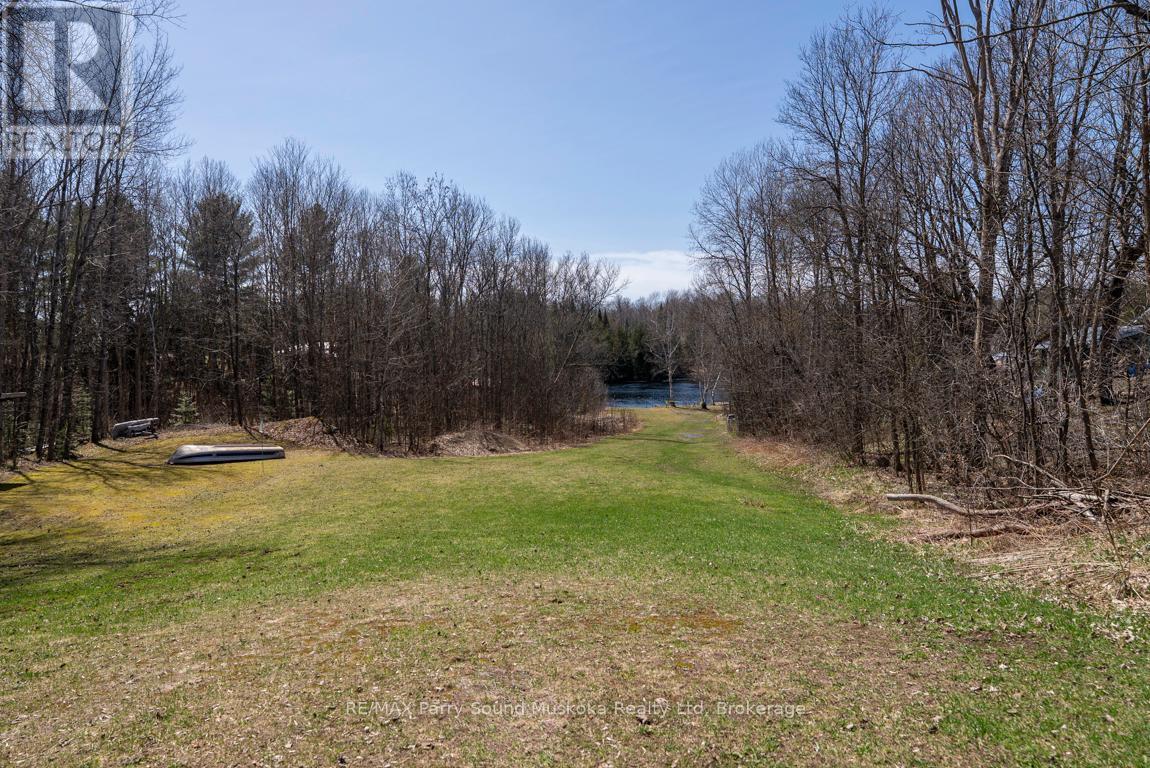 3 Keele Road, Whitestone, Ontario  P0A 1G0 - Photo 4 - X12121555