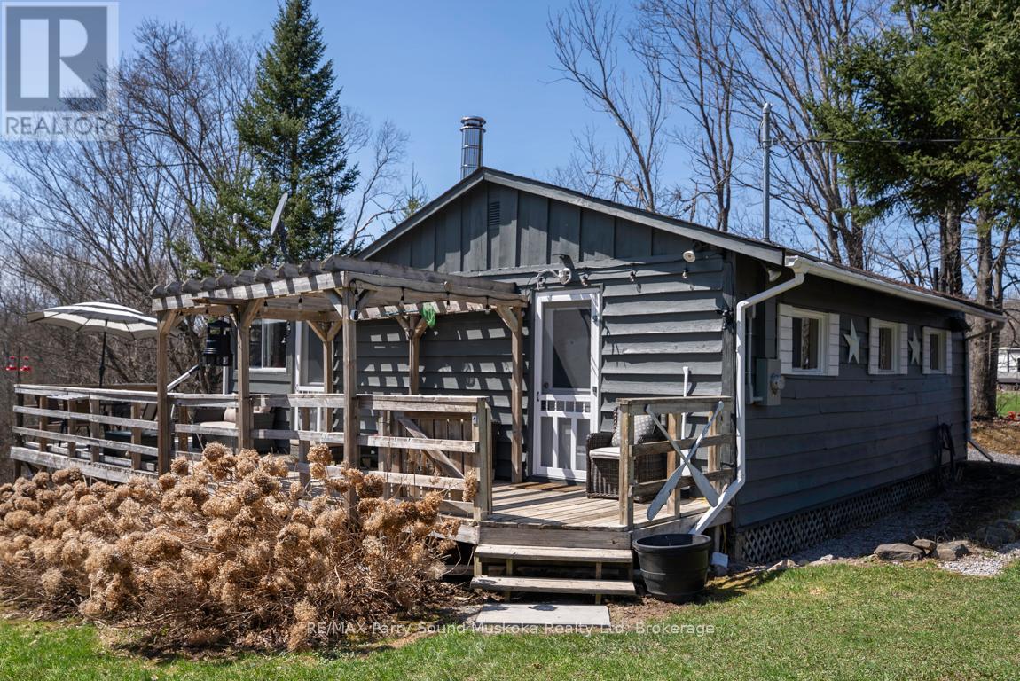3 Keele Road, Whitestone, Ontario  P0A 1G0 - Photo 5 - X12121555