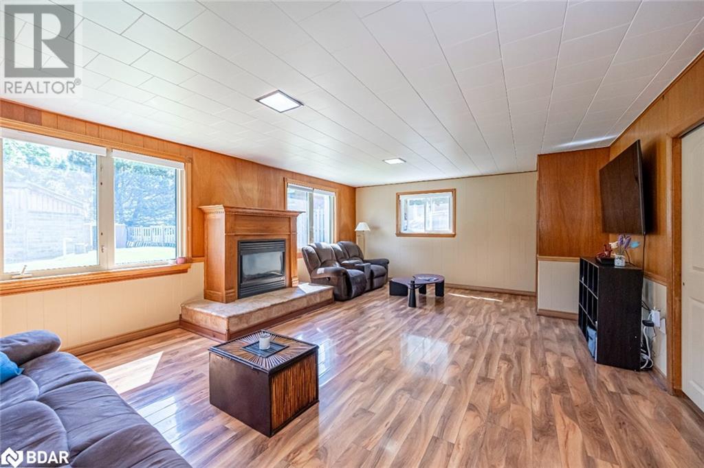 Property at 2139 ADJALA-TECUMSETH TOWNLINE image 4