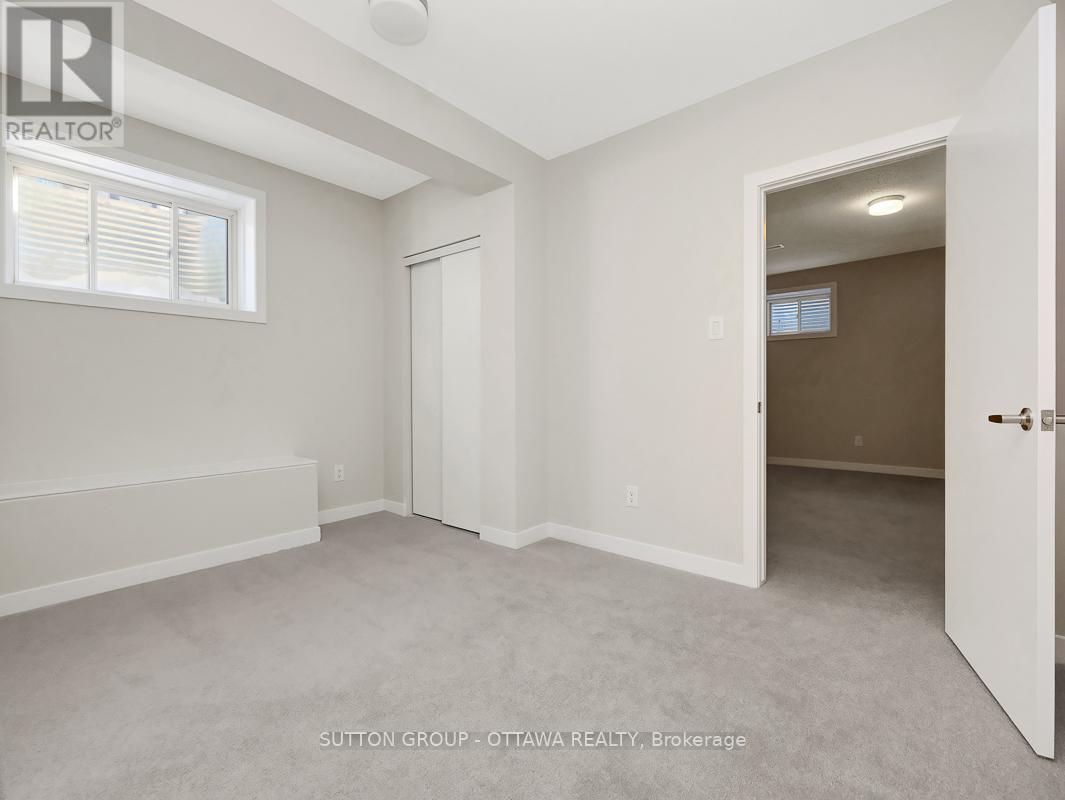 173 Conservancy Drive, Ottawa, Ontario  K2J 7L8 - Photo 39 - X12104352
