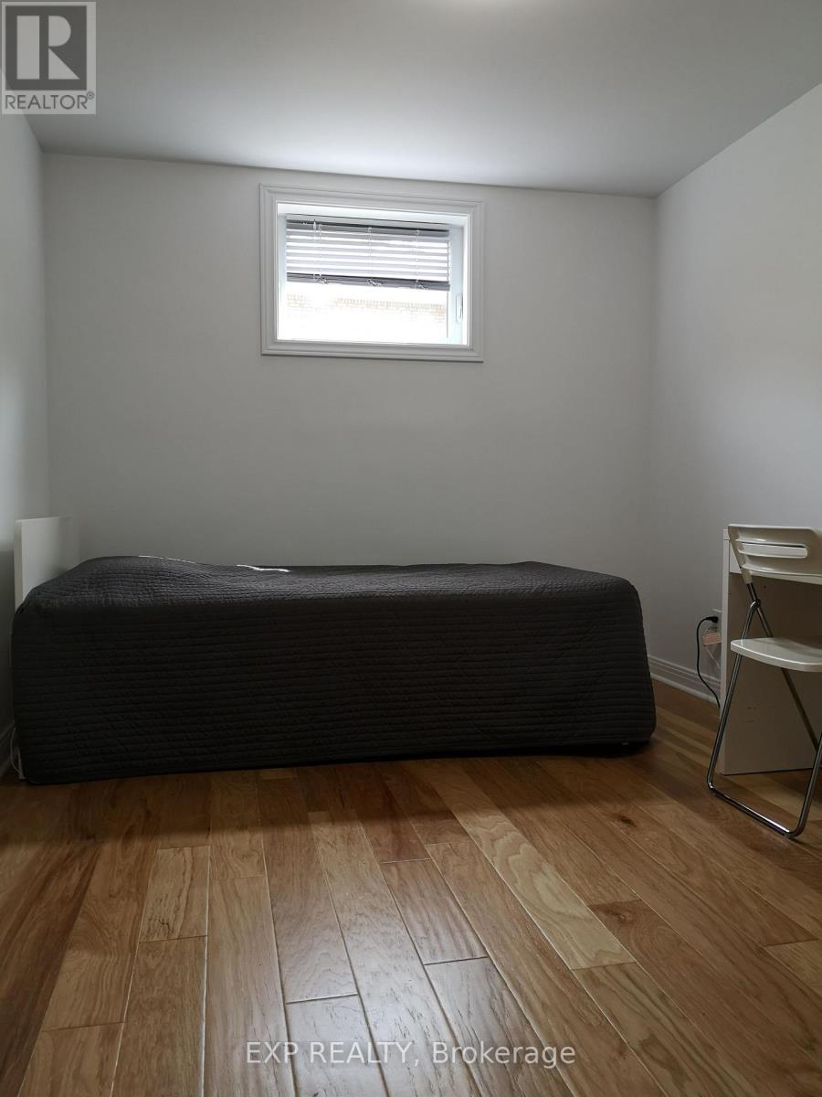 366 Maria Goretti Circle, Ottawa, Ontario  K1L 7K8 - Photo 30 - X12151159