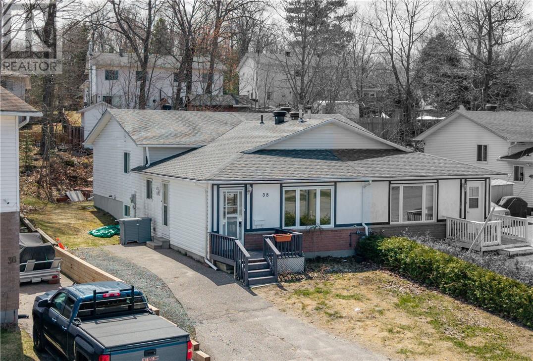 Property at 38 Beckett Boulevard image 1