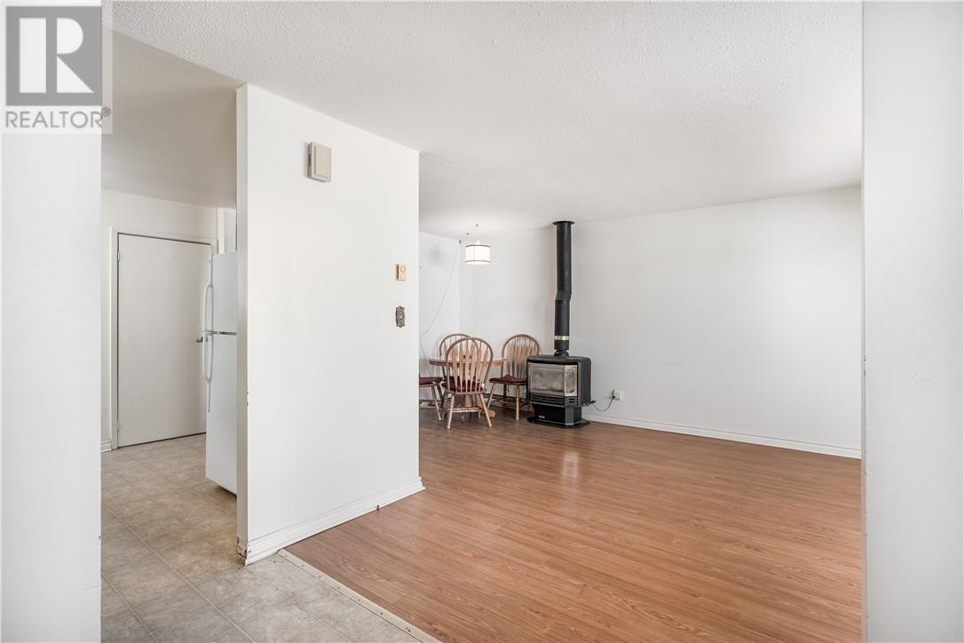 Property at 38 Beckett Boulevard image 5