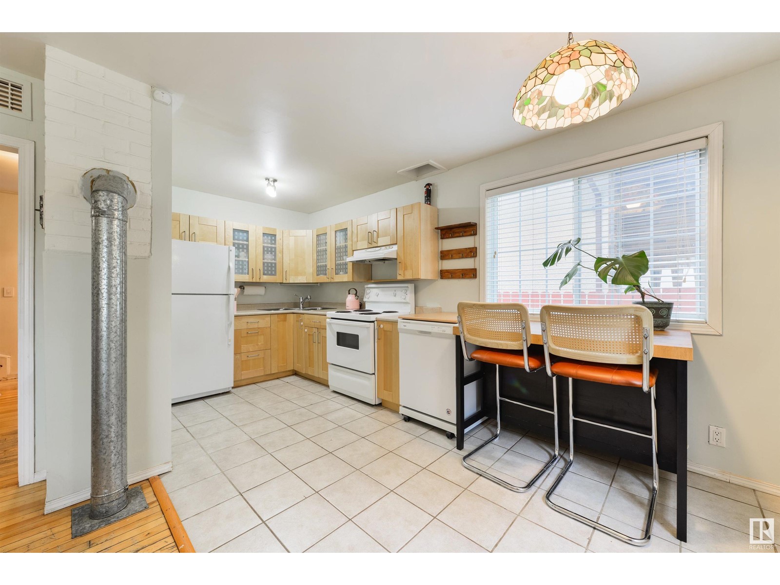 9619 73 Av Nw, Edmonton, Alberta  T6E 1B3 - Photo 4 - E4437521