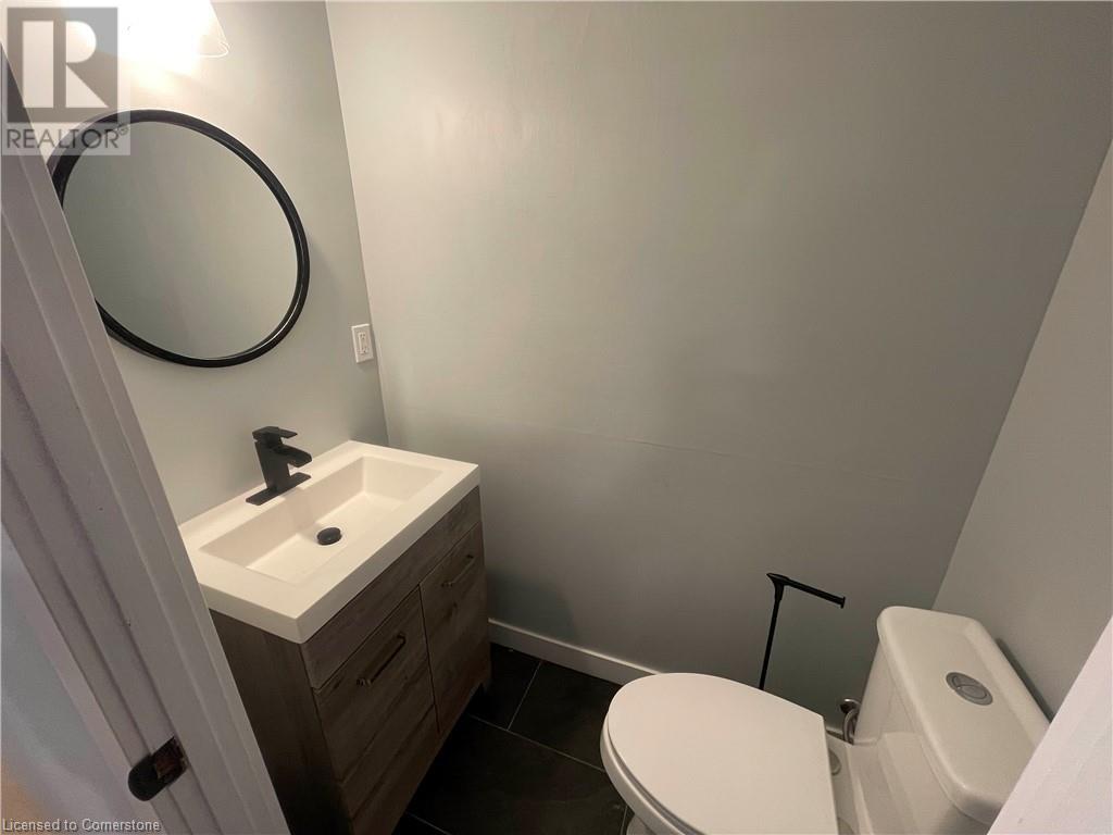 380 Barton Street Unit# 2, Stoney Creek, Ontario  L8E 2K9 - Photo 5 - 40730778