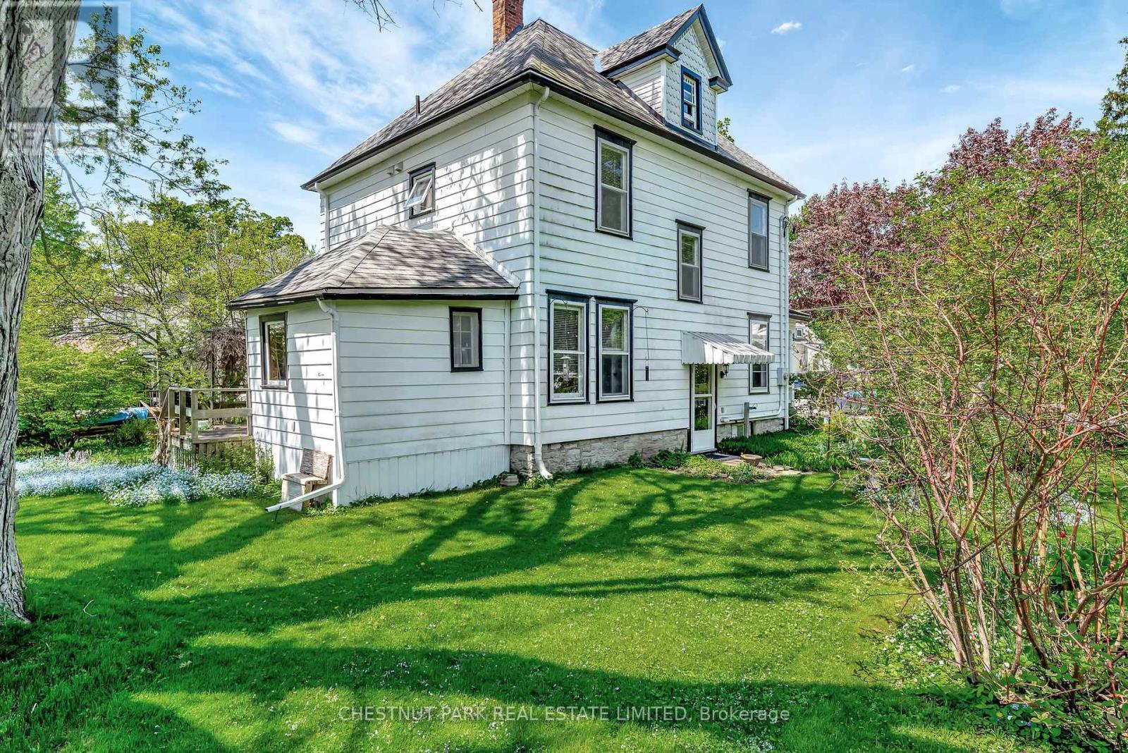 8 Queen Street, Prince Edward County, Ontario  K0K 2T0 - Photo 40 - X12085461