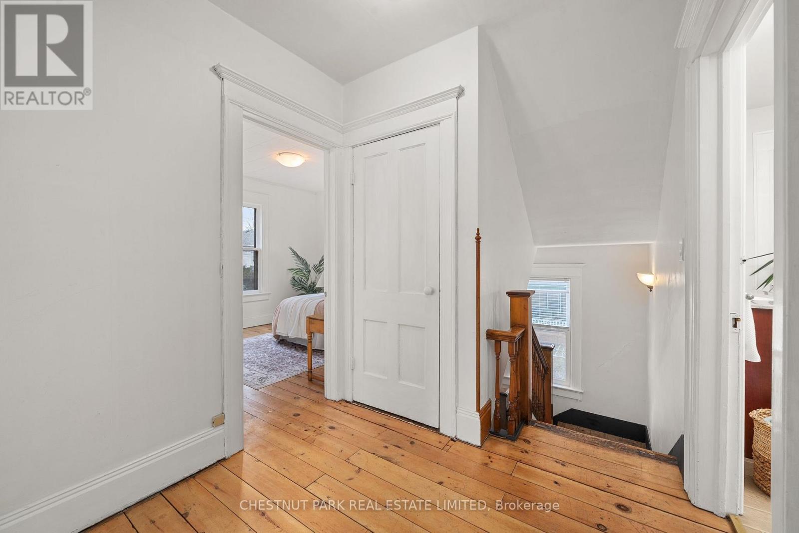 8 Queen Street, Prince Edward County, Ontario  K0K 2T0 - Photo 25 - X12085461