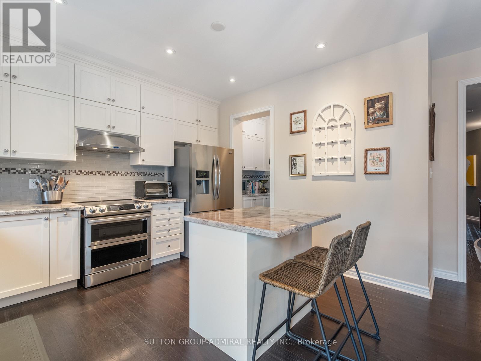 876 William Lee Ave, Oshawa, Ontario  L1K 0W2 - Photo 5 - E12071190