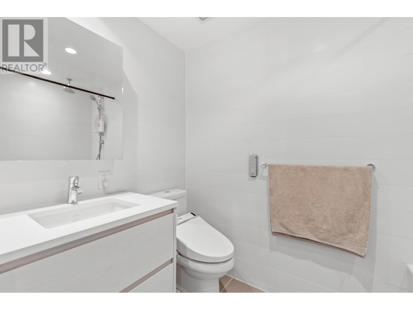 502 8188 Fraser Street, Vancouver, British Columbia  V5X 0J8 - Photo 10 - R3005117