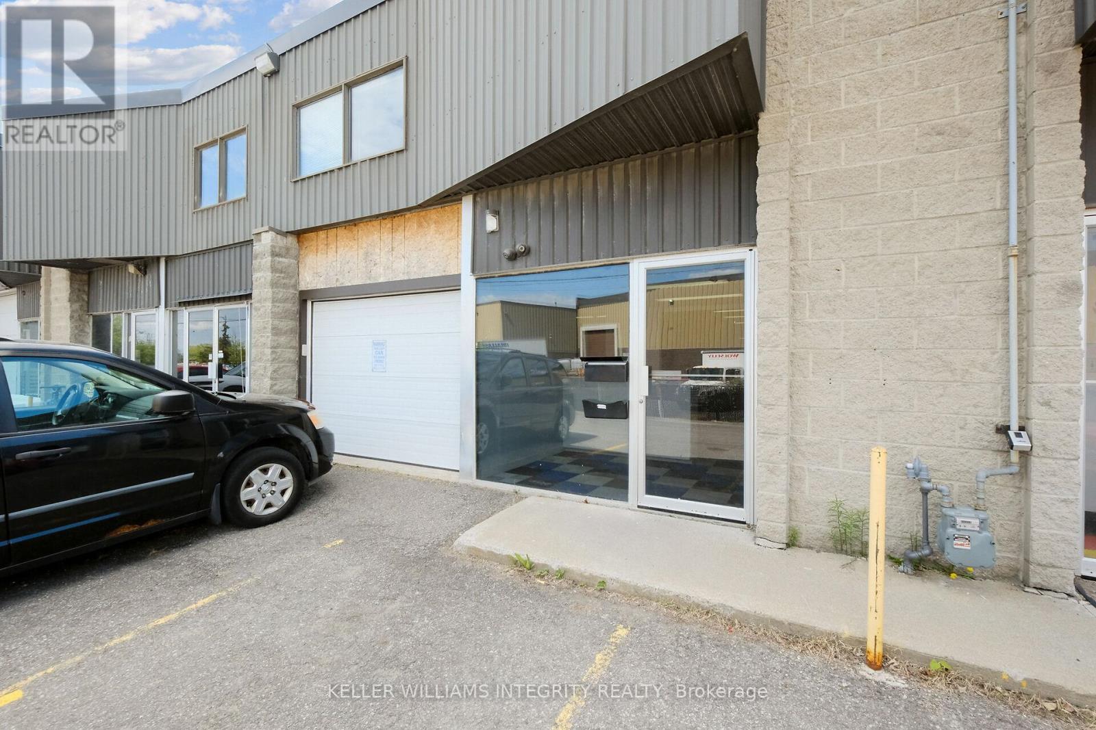 17 - 2485 Lancaster Road, Ottawa, Ontario  K1B 5L1 - Photo 2 - X12160781