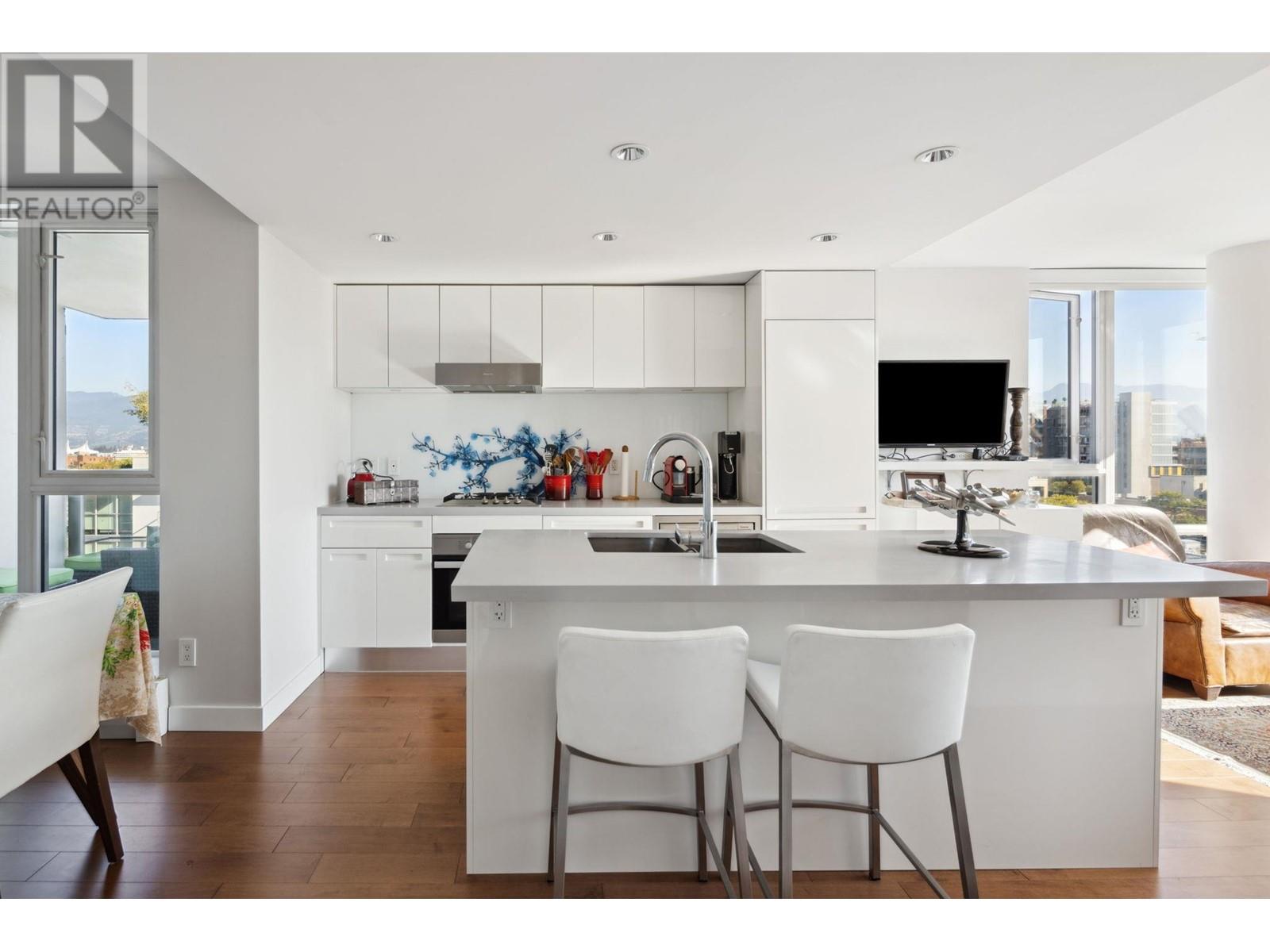 1507 188 Keefer Street, Vancouver, British Columbia  V6A 0E3 - Photo 3 - R3005136
