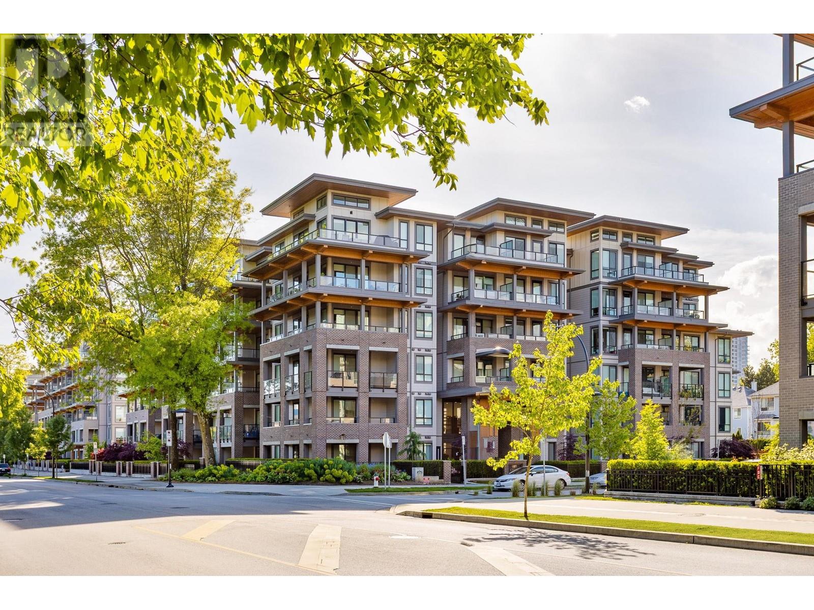 403 7579 16TH STREET, burnaby, British Columbia