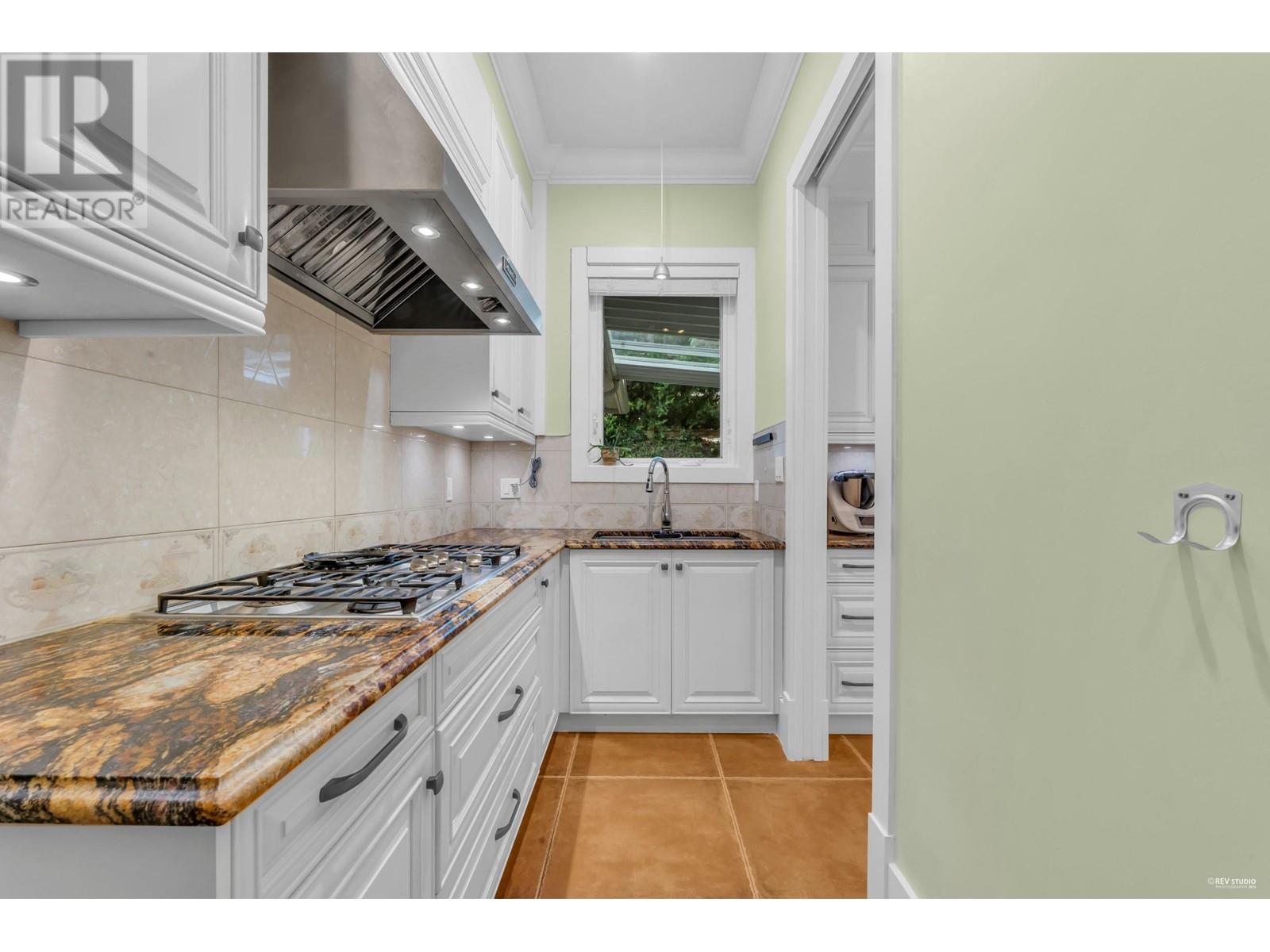 1835 Mathers Avenue, West Vancouver, British Columbia  V7V 2G6 - Photo 17 - R3005151