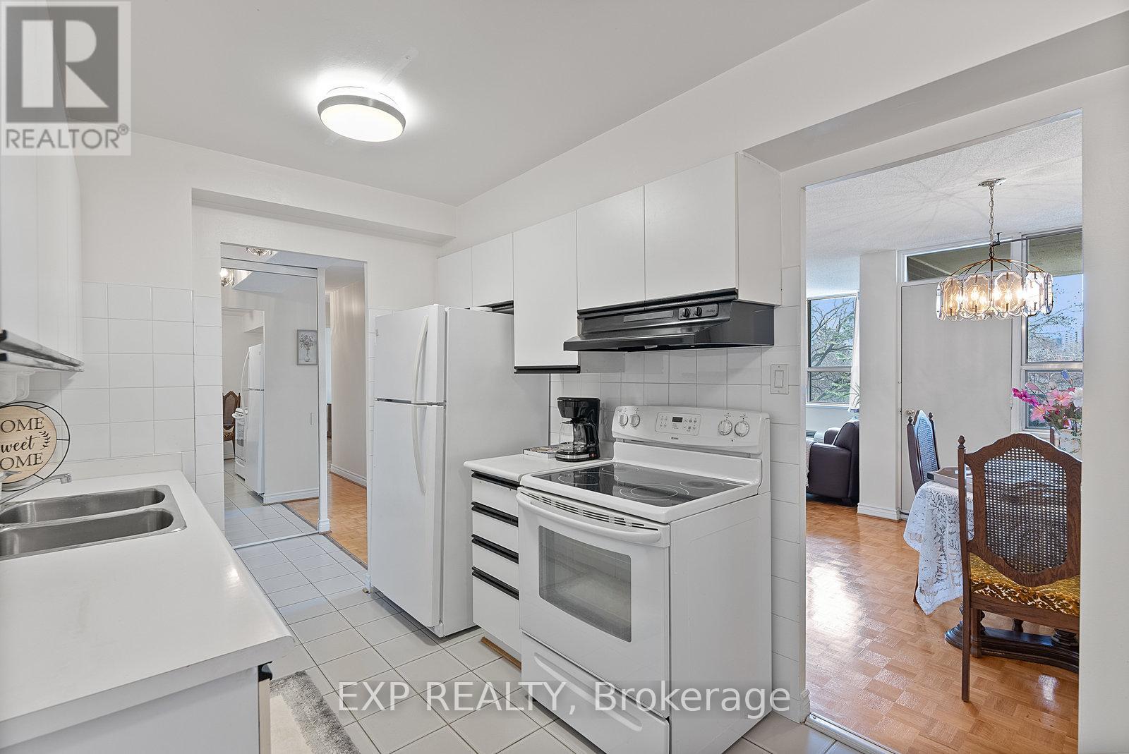 309 - 2825 Islington Avenue, Toronto, Ontario  M9L 2K1 - Photo 9 - W12080785