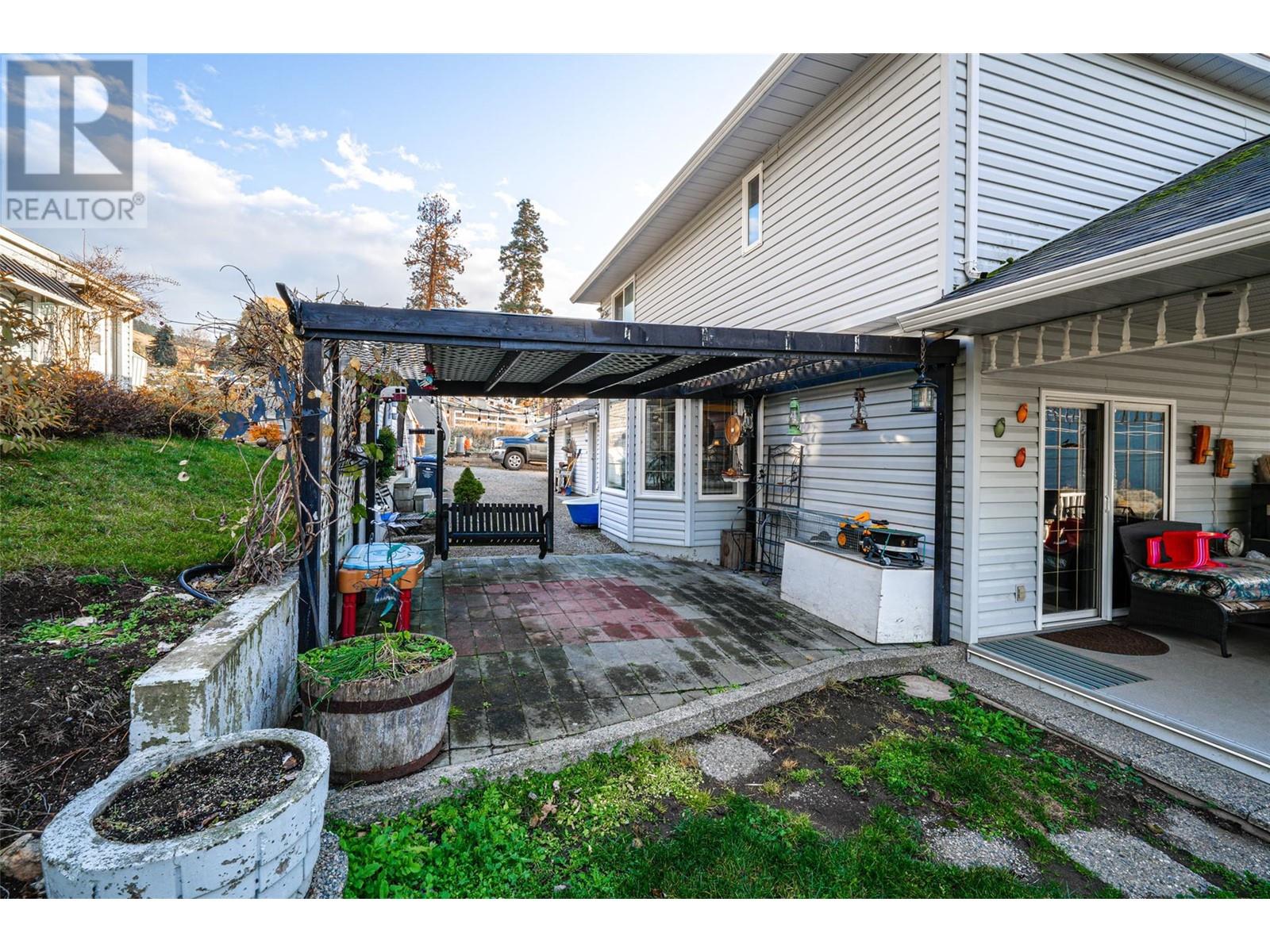 13071 Trewhitt Road E, Lake Country, British Columbia  V4V 2B1 - Photo 14 - 10333363