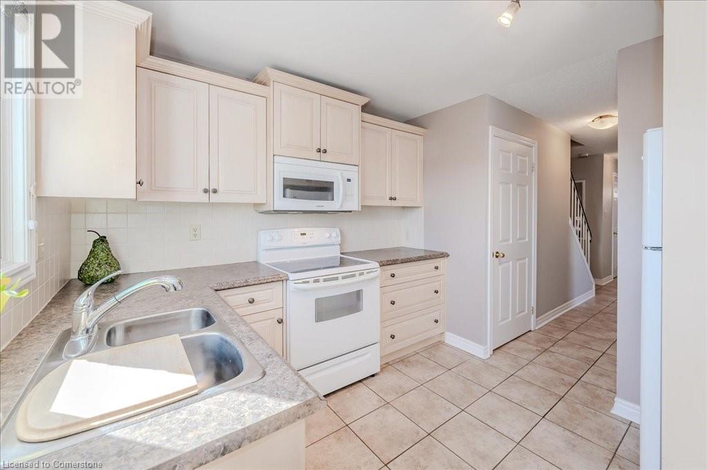 25 Upper Canada Drive Unit# 33, Kitchener, Ontario  N2P 1G2 - Photo 11 - 40724224