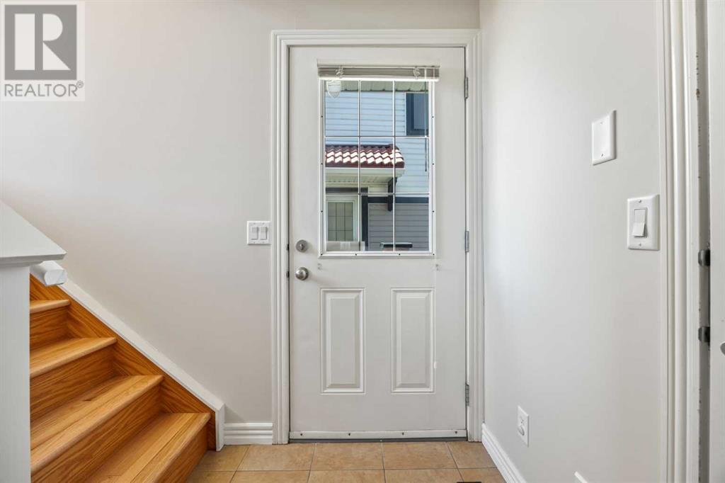 Property at 8924 Royal Oak Way NW image 4