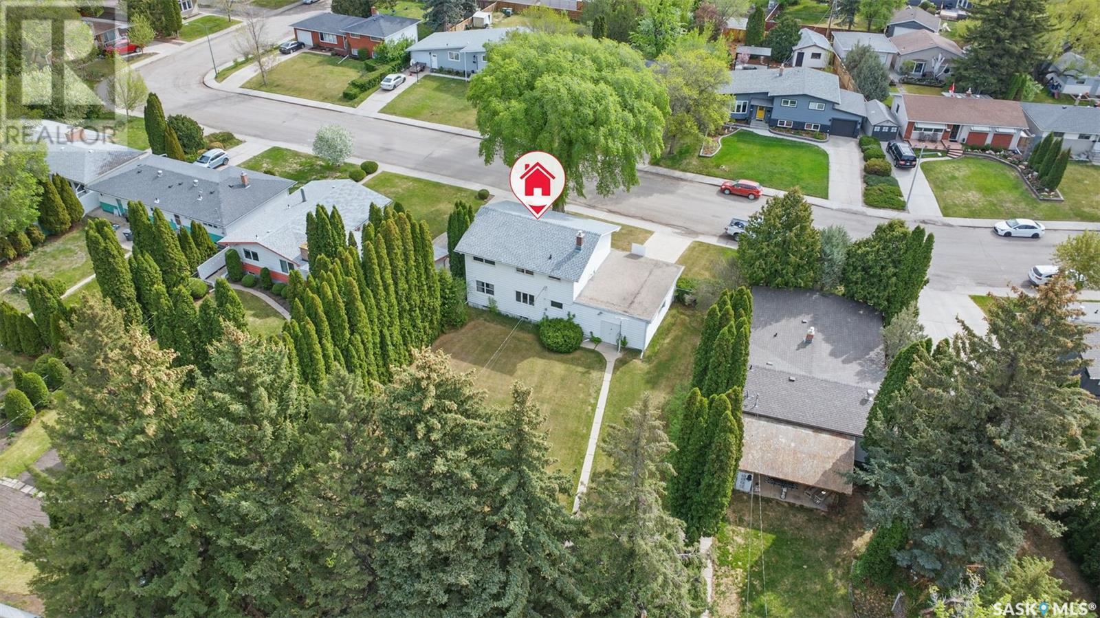 Property at 14 Porteous CRESCENT image 2