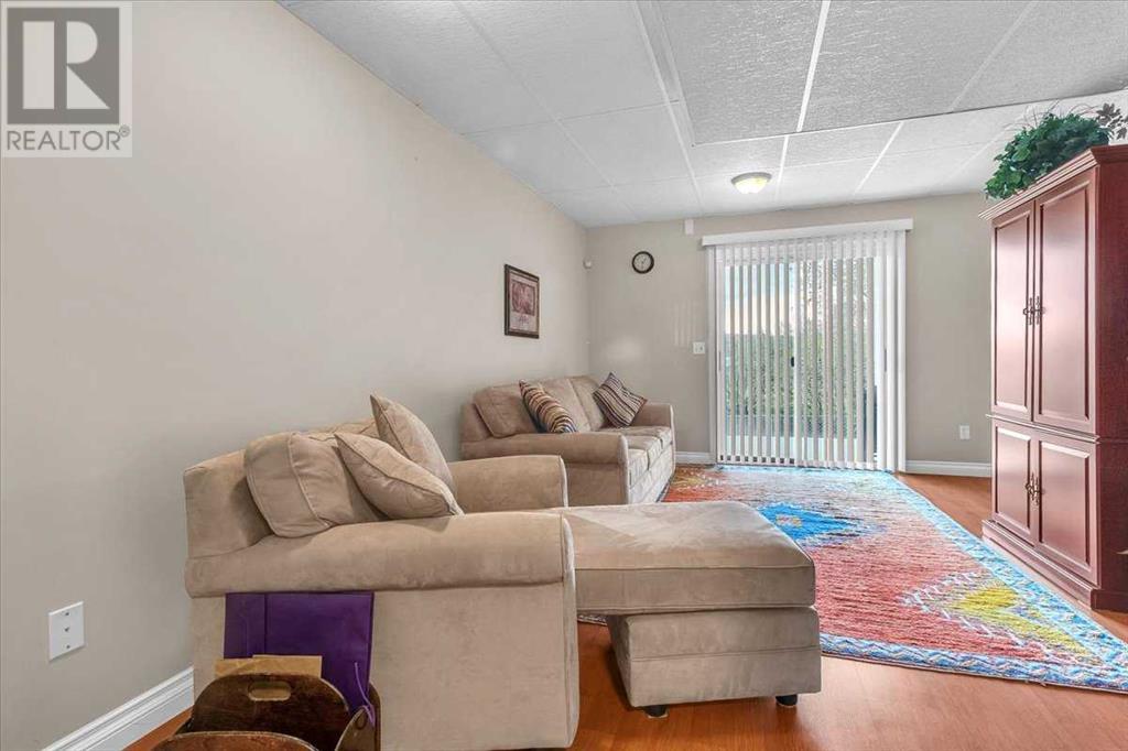 13 Country Hills Gardens Nw, Calgary, Alberta  T3K 5G1 - Photo 33 - A2219620