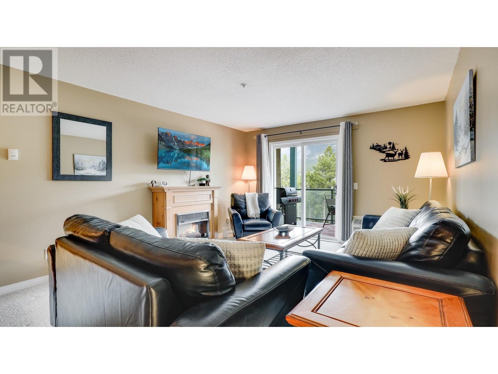 4769 FORSTERS LANDING Road Unit# 208, Radium Hot Springs, BC V0A1M0