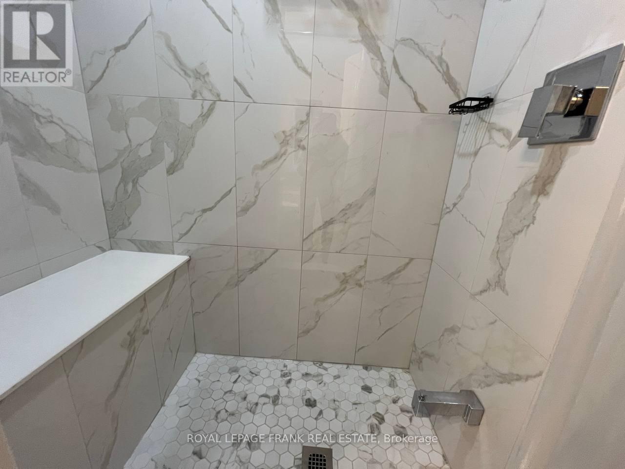 39 Bavin Street, Clarington (Bowmanville), Ontario  L1C 7H5 - Photo 12 - E12161434