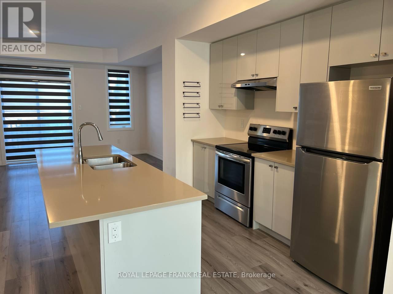 39 Bavin Street, Clarington, Ontario  L1C 7H5 - Photo 4 - E12161434