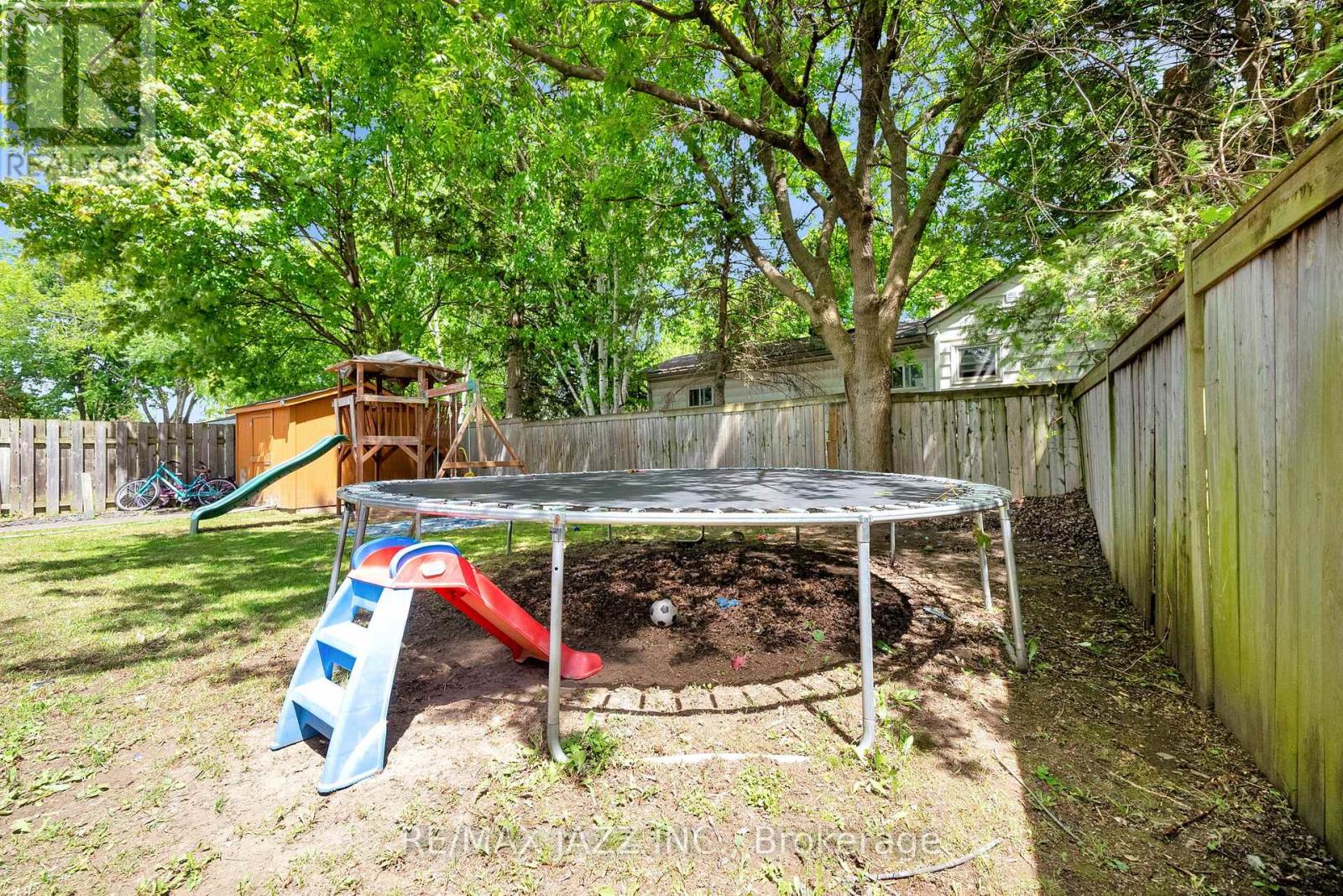 1003 Centre Street N, Whitby (Williamsburg), Ontario  L1N 4V4 - Photo 45 - E12161500