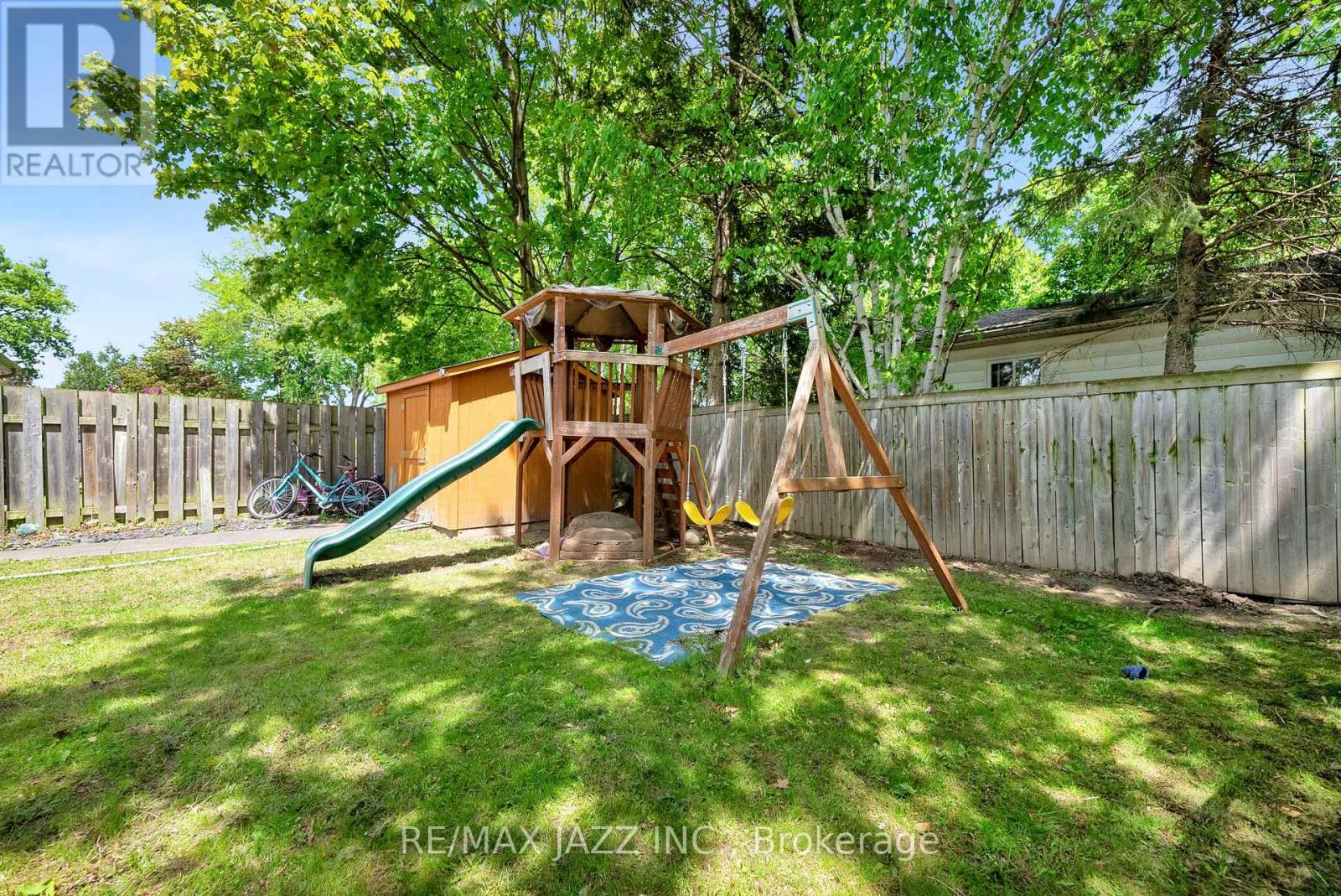 1003 Centre Street N, Whitby (Williamsburg), Ontario  L1N 4V4 - Photo 47 - E12161500