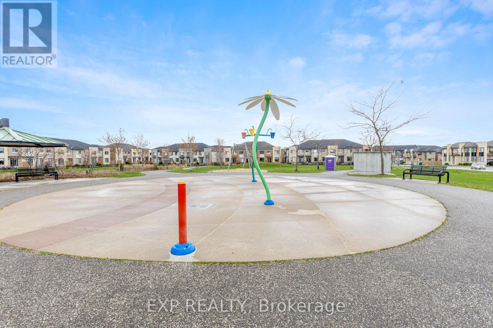 33 Pallock Hill Way, Whitby, Ontario  L1R 0N5 - Photo 28 - E12161738
