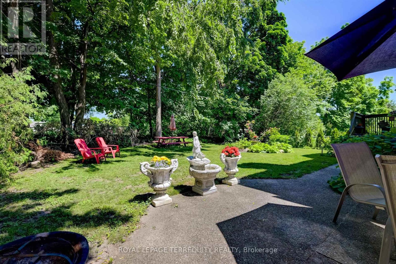 11 Blaketon Road, Toronto, Ontario  M9B 4V8 - Photo 30 - W12160258