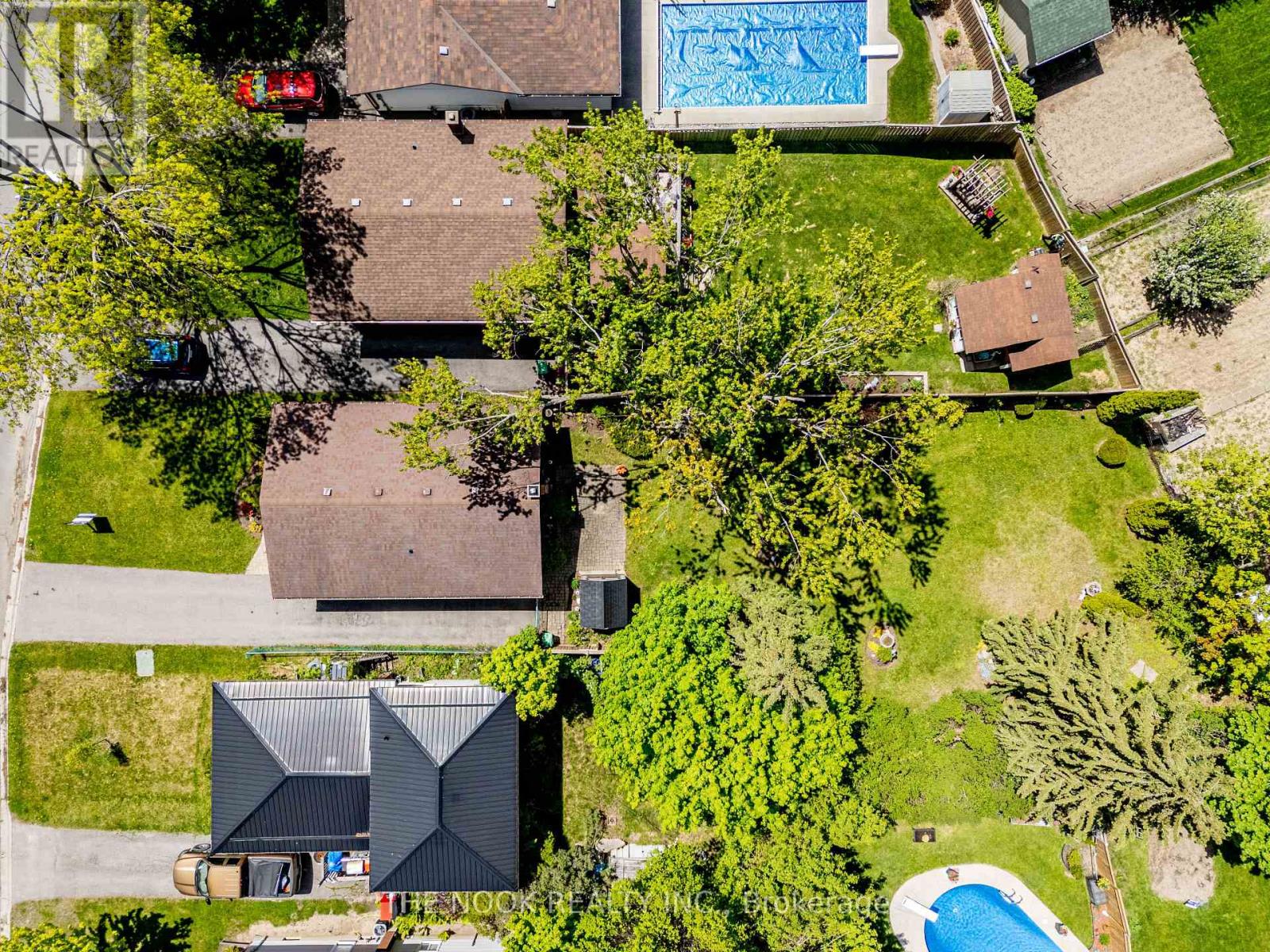 21 Rideau Crescent, Peterborough South, Ontario  K9J 1G7 - Photo 15 - X12161591
