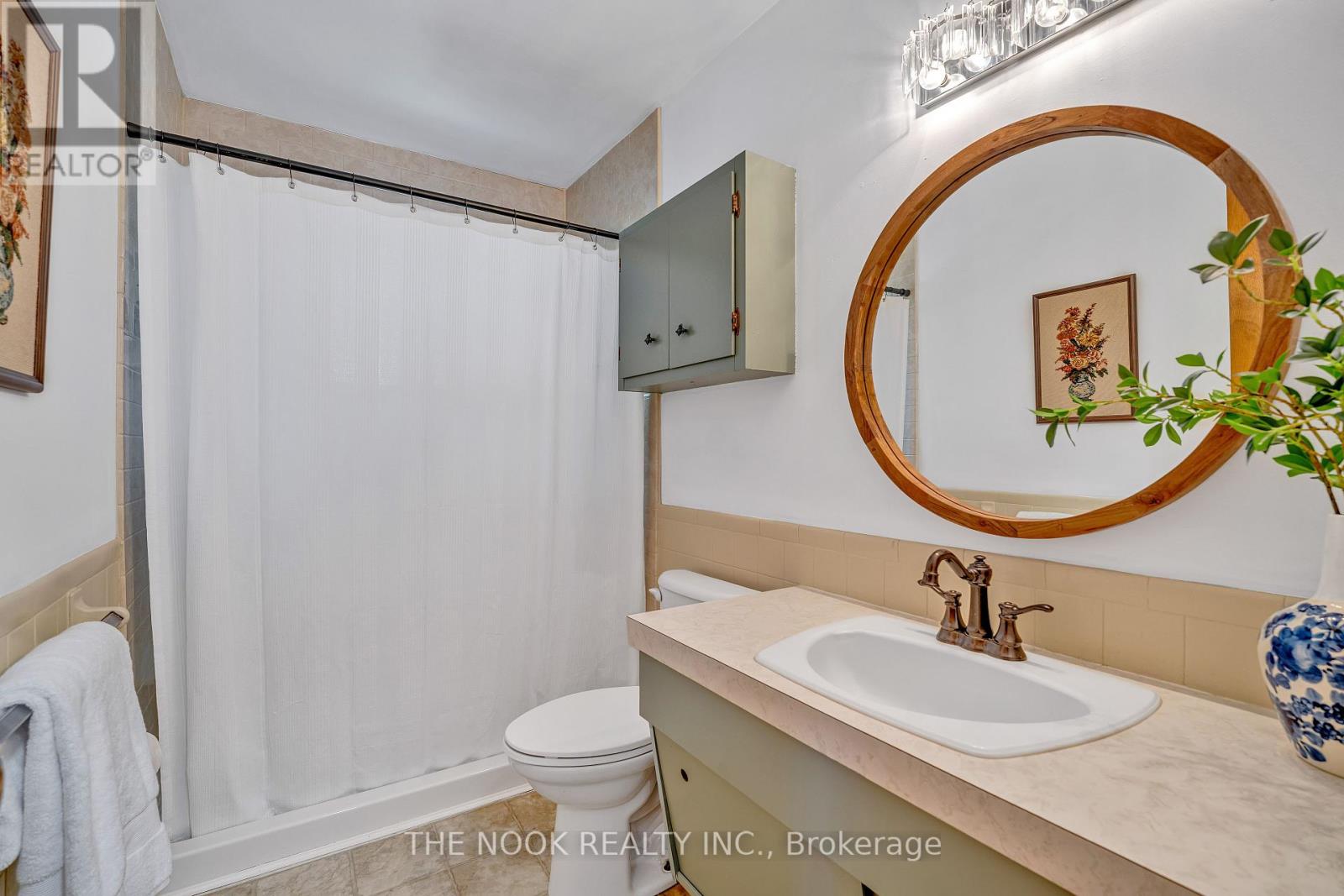 21 Rideau Crescent, Peterborough South, Ontario  K9J 1G7 - Photo 7 - X12161591