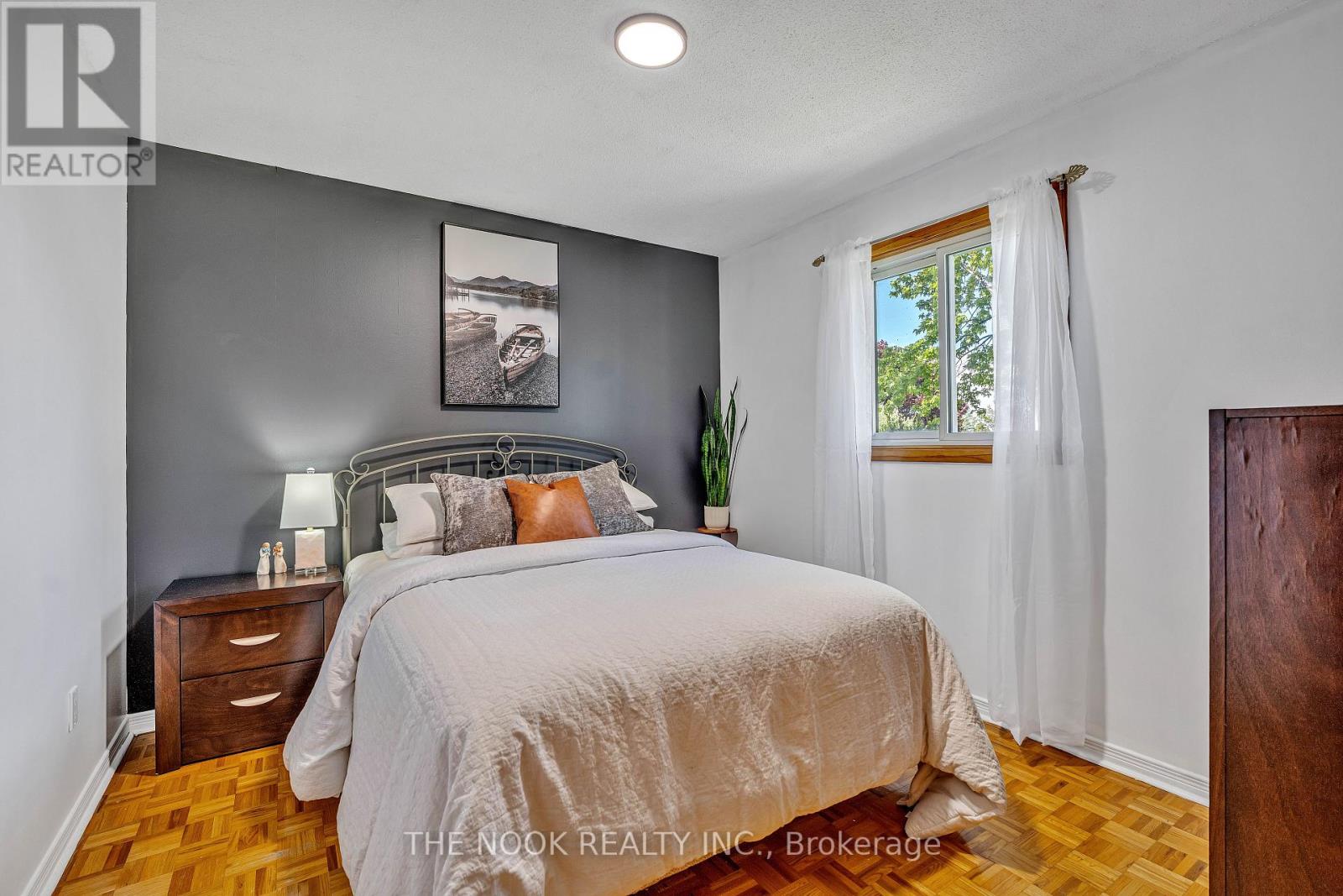 21 Rideau Crescent, Peterborough South, Ontario  K9J 1G7 - Photo 9 - X12161591