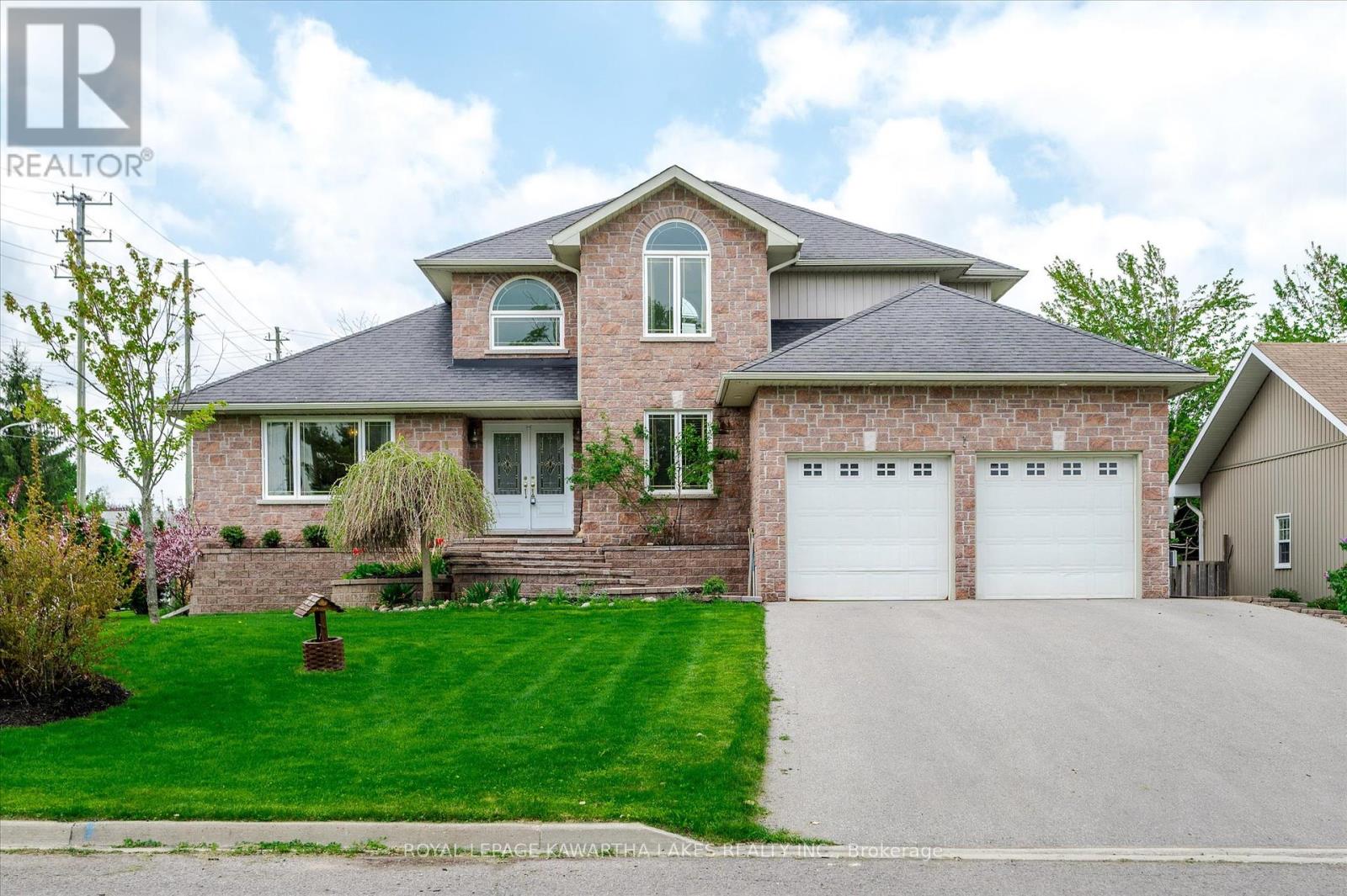 1 William Booth Crescent, Kawartha Lakes (Lindsay), Ontario  K9V 6E1 - Photo 1 - X12161671