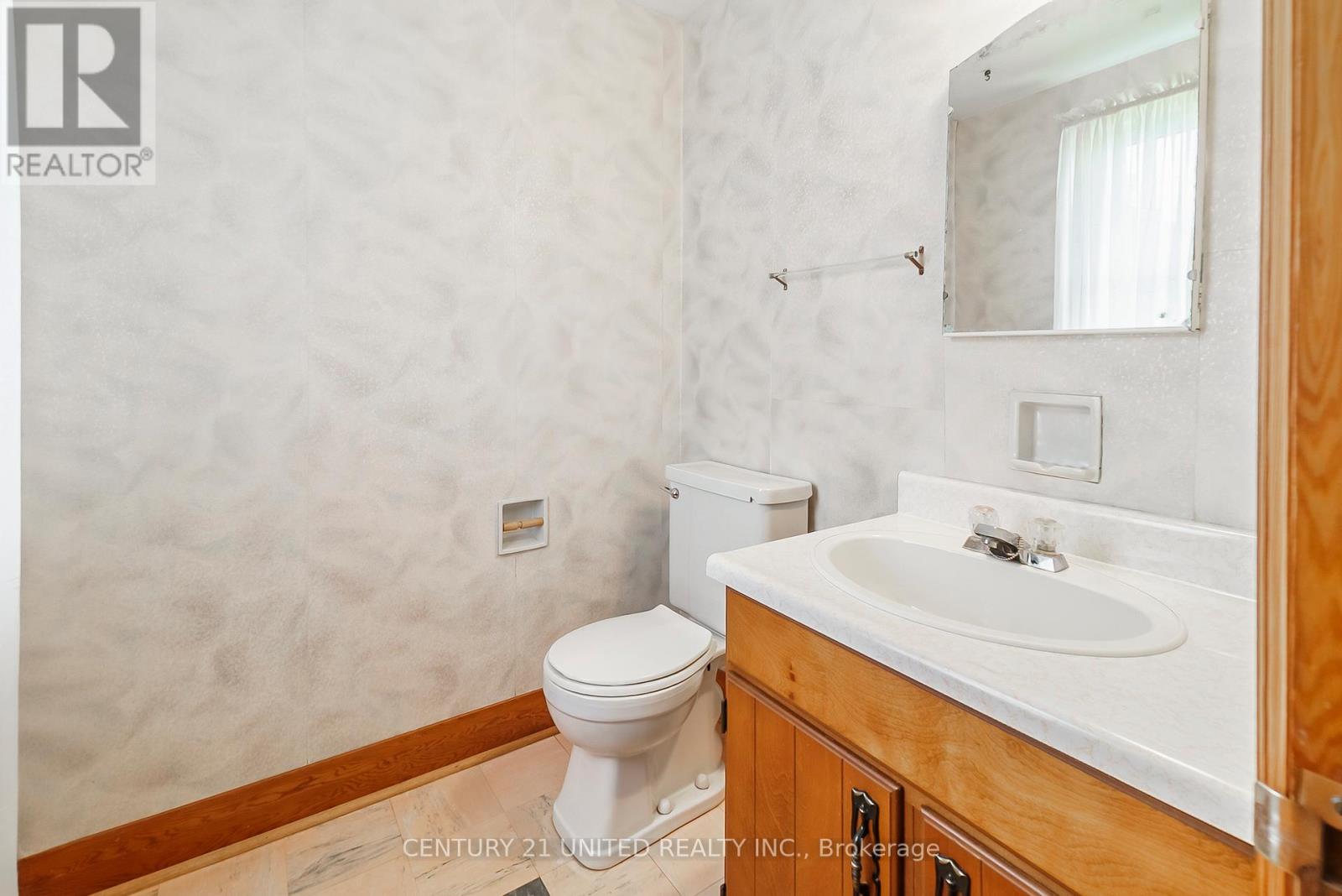 1486 Glencairn Avenue, Peterborough West, Ontario  K9J 6S3 - Photo 23 - X12161725