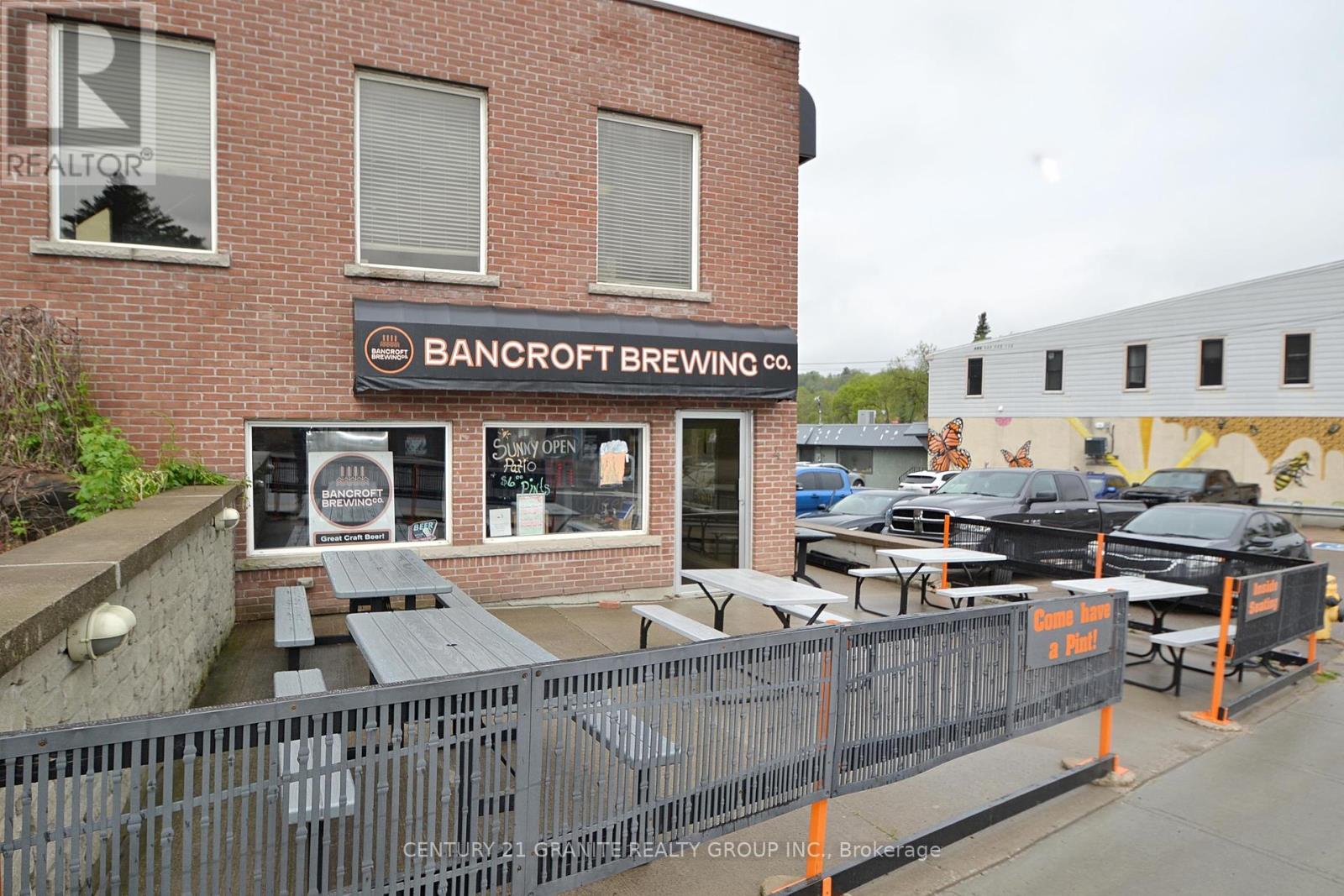 4 Hastings Street S, Bancroft (Bancroft Ward), Ontario  K0L 1C0 - Photo 2 - X12161898